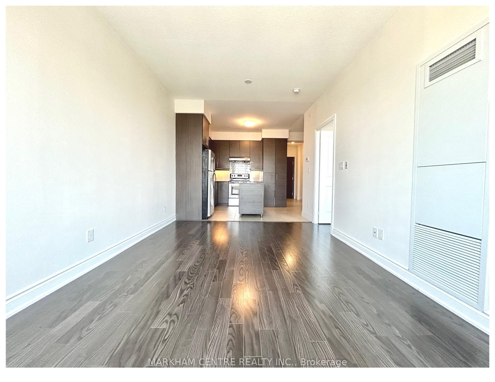 325 South Park Road Unit 920 photo 12