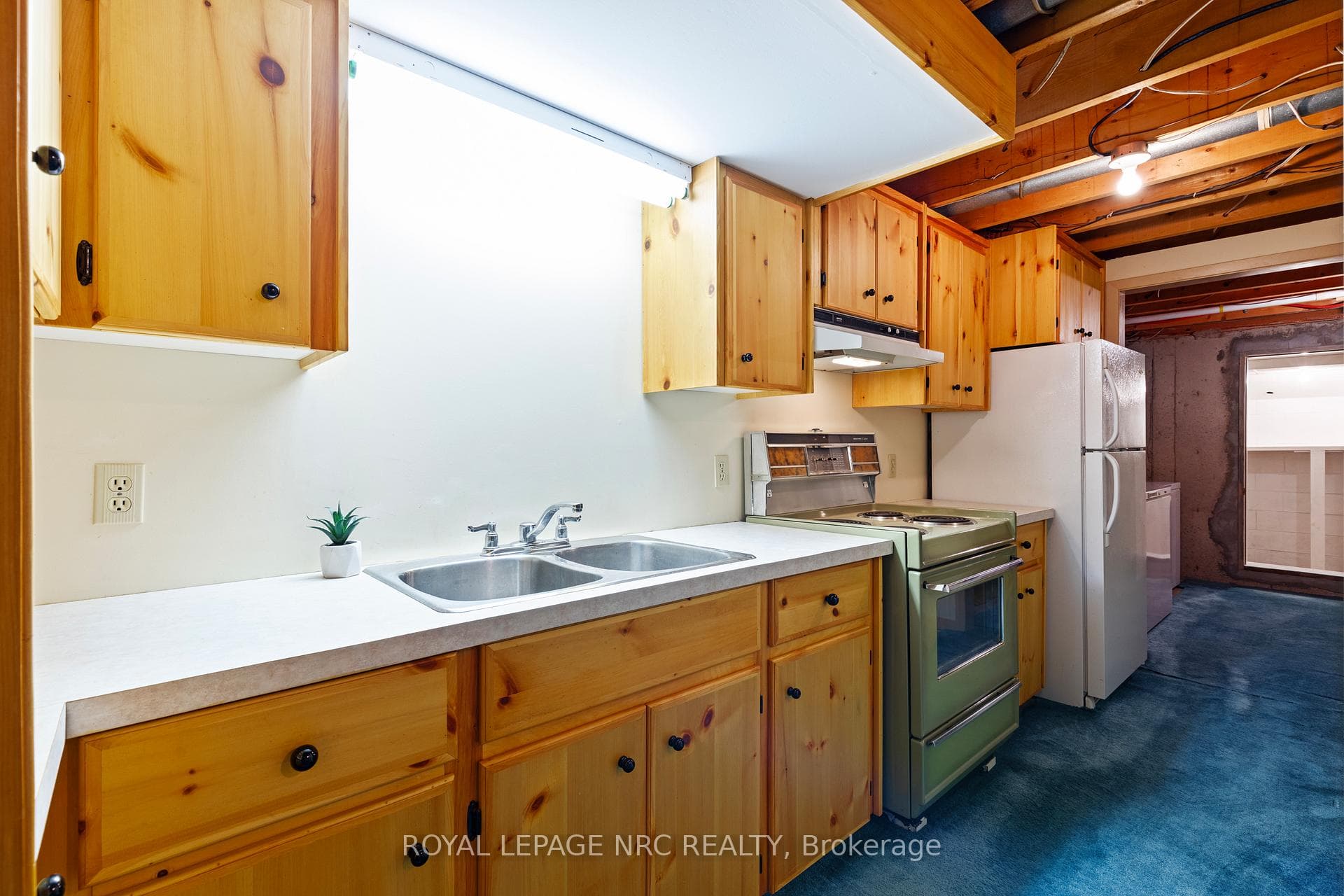 Kitchen 2
