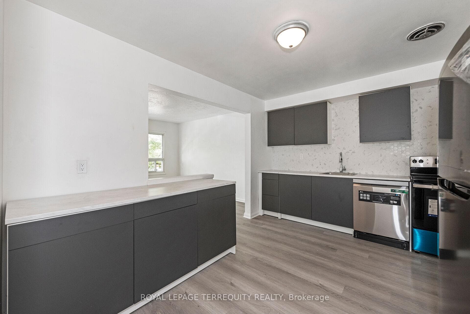 Newly Renovated Kitchen