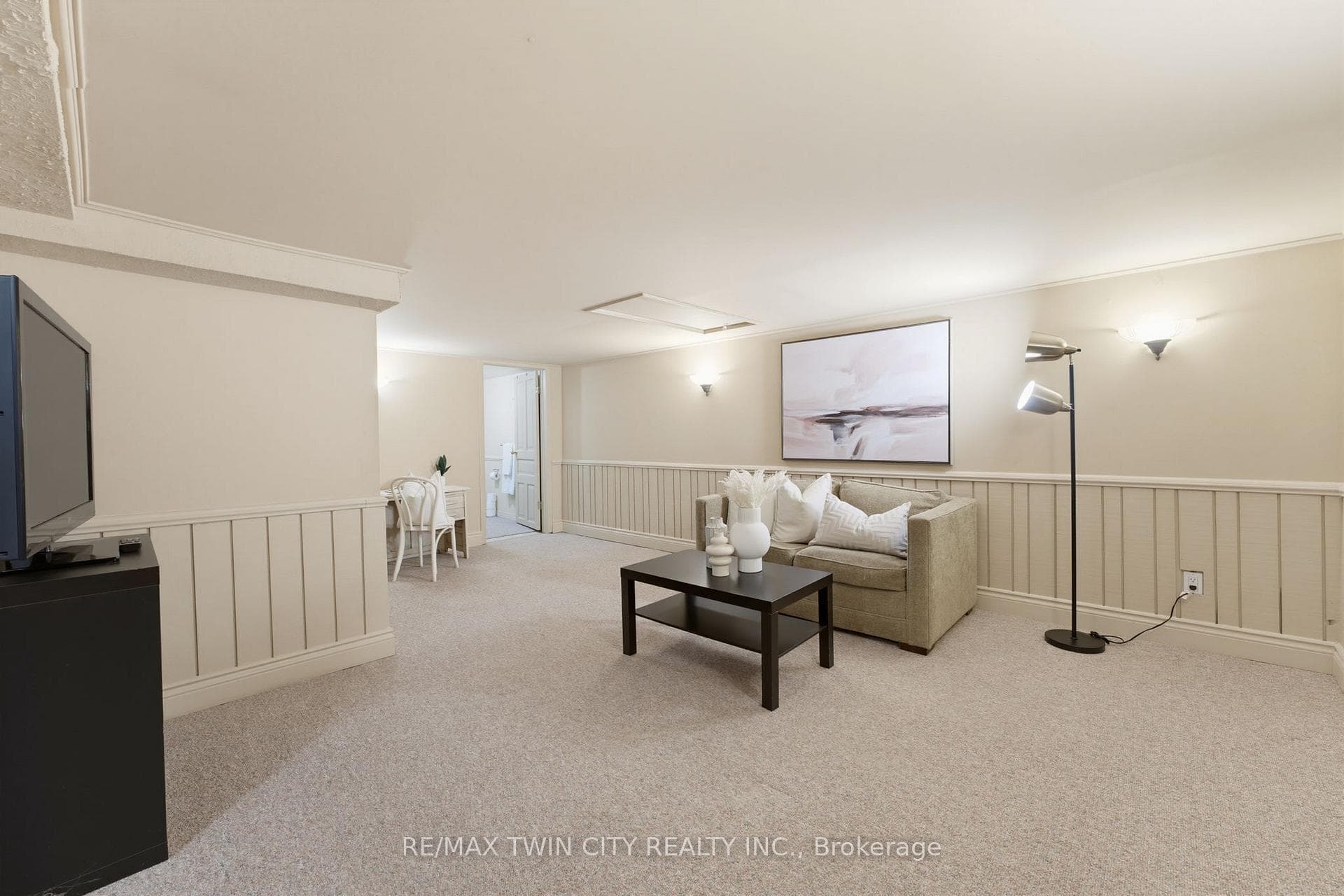 85 Barrie Street photo 19