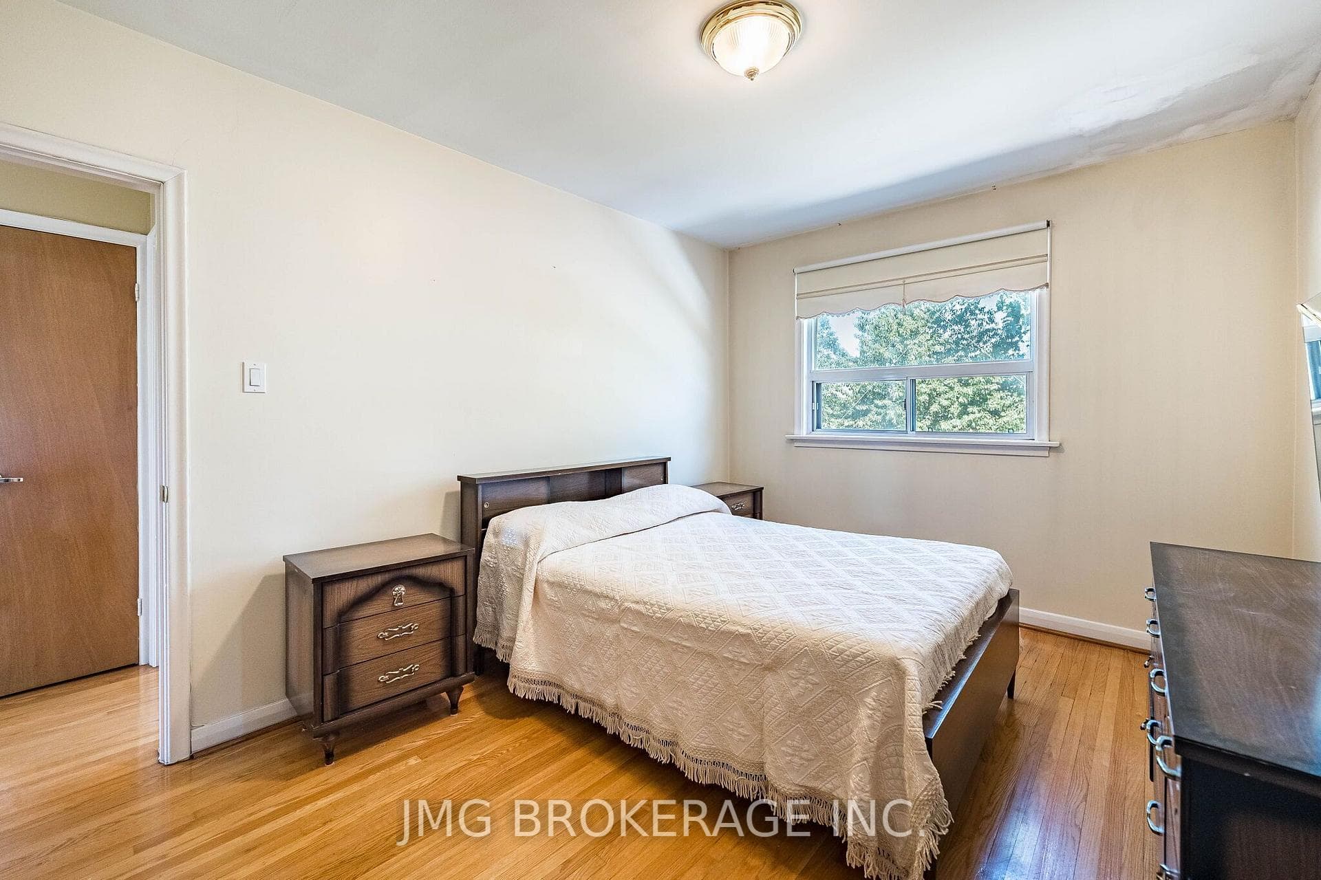 53 Foxrun Avenue photo 22