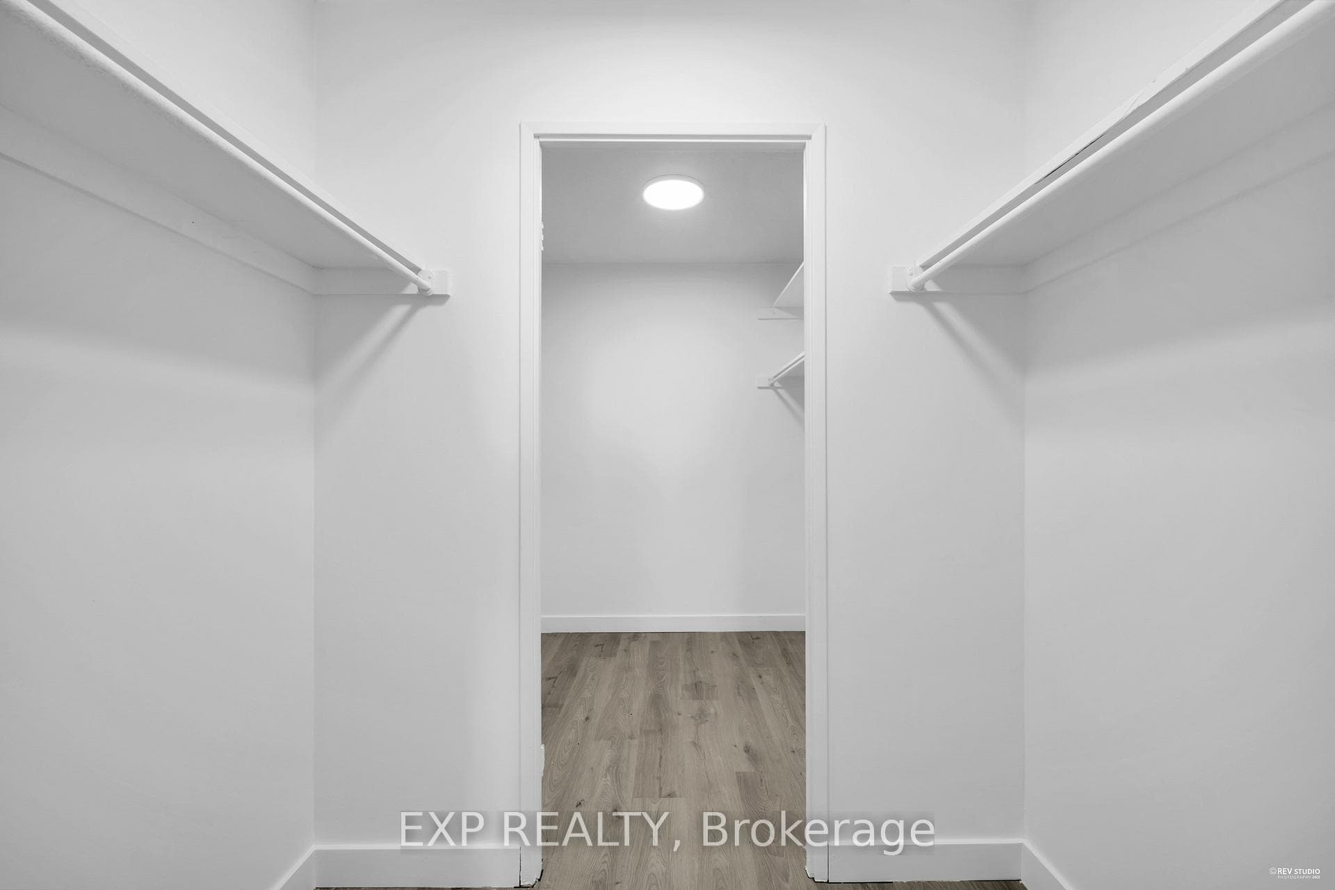 45 Sunrise Avenue Unit 907 photo 15