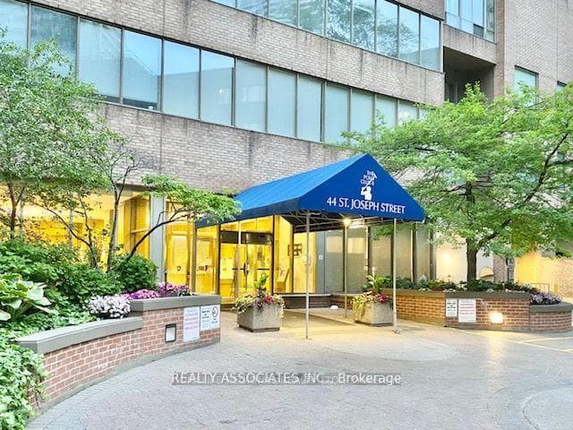 44 St Joseph Street Unit 2107 photo 6