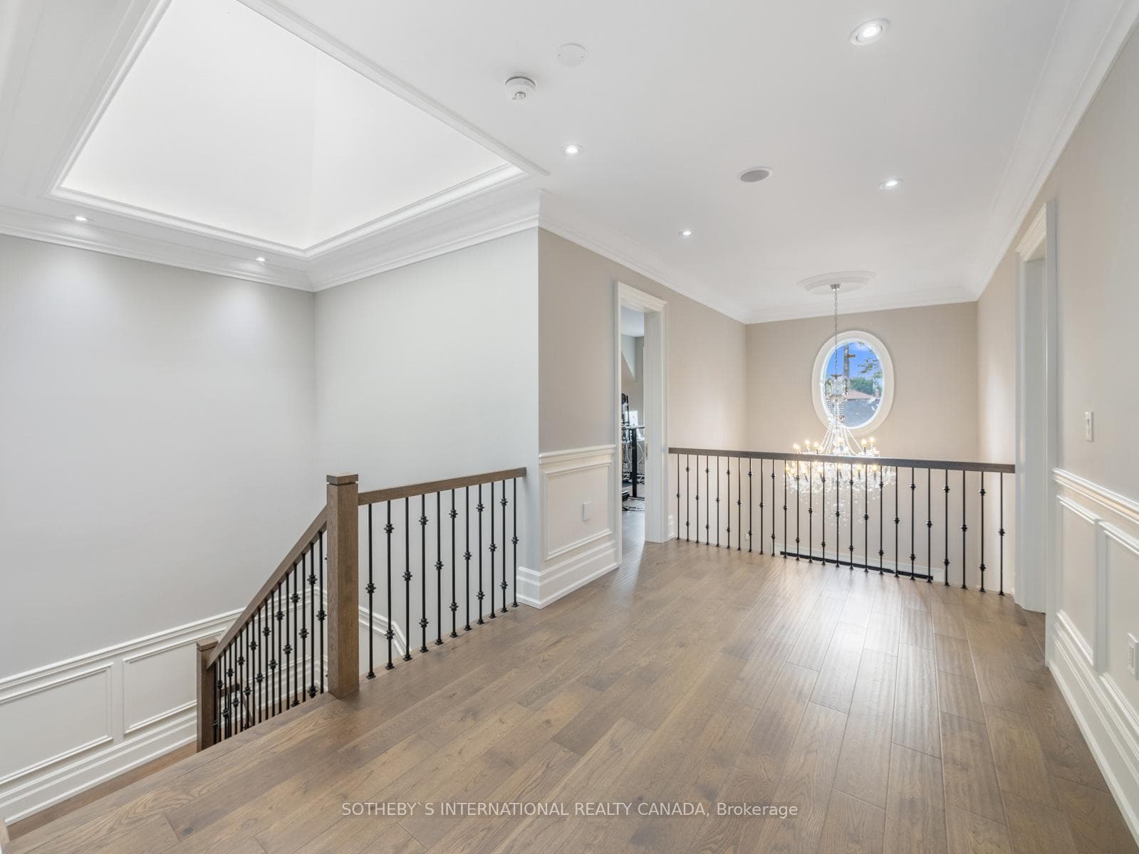 1092 Henley Road photo 20