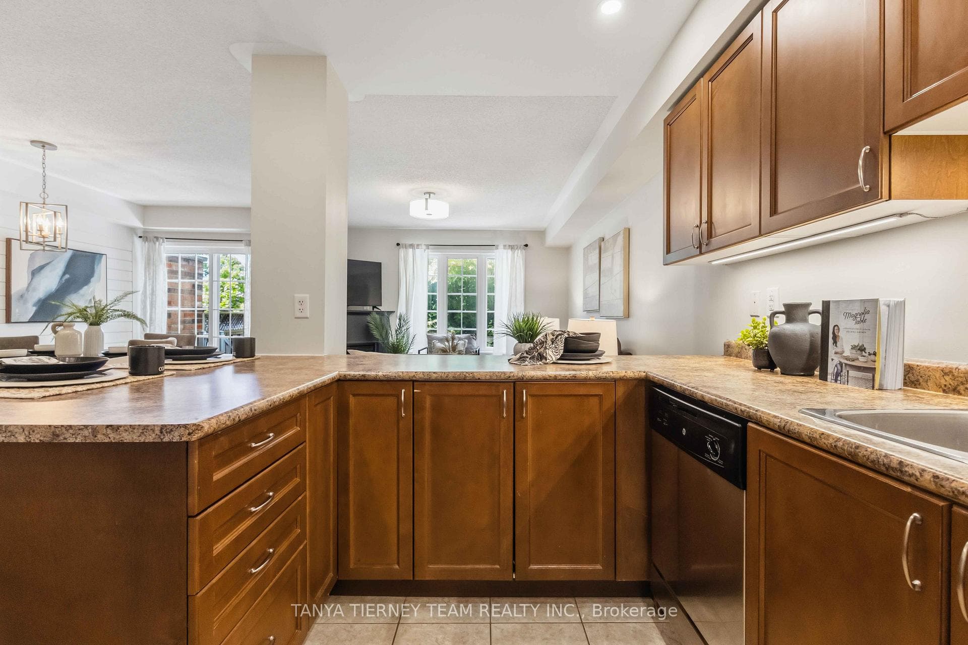 10 Ramona Way photo 20