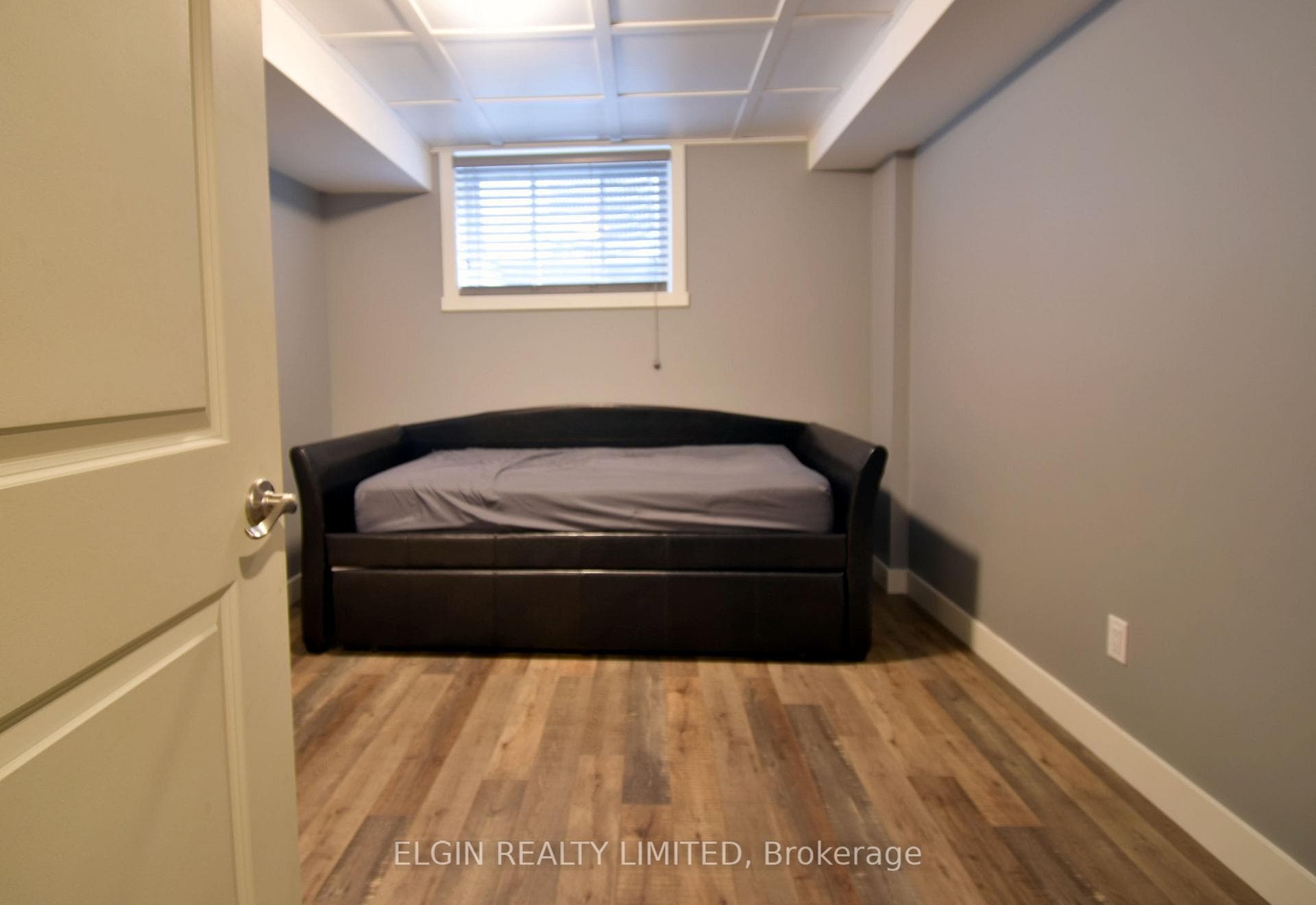 23 Oakmont Street photo 26