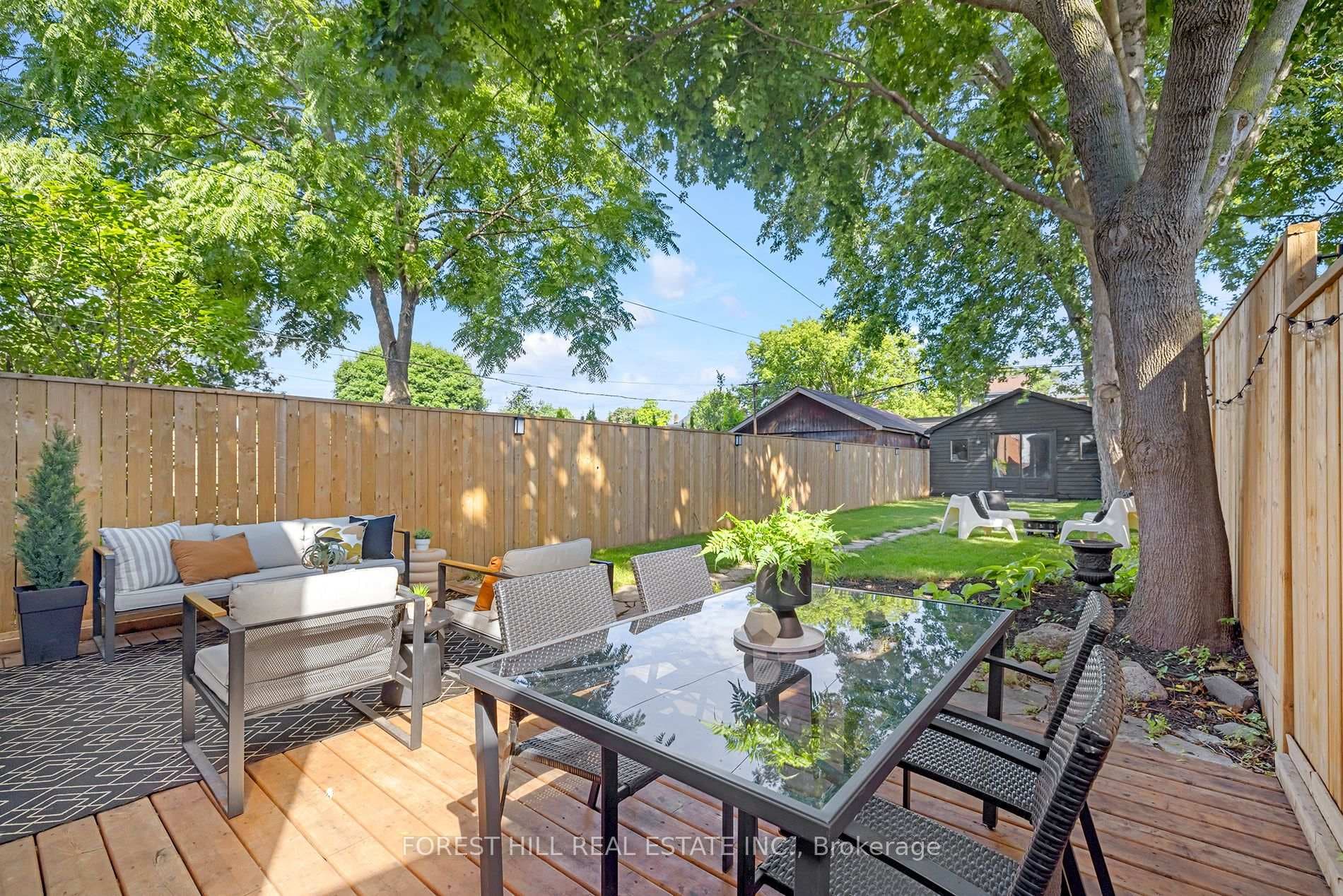 10 Conway Avenue photo 37