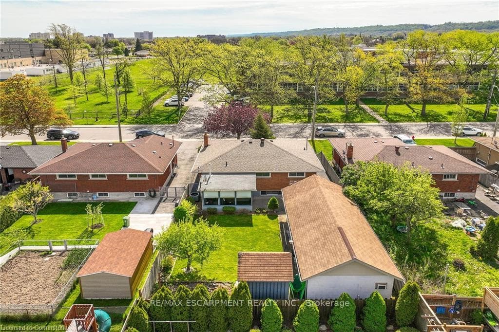 122 Rainbow Drive photo 39