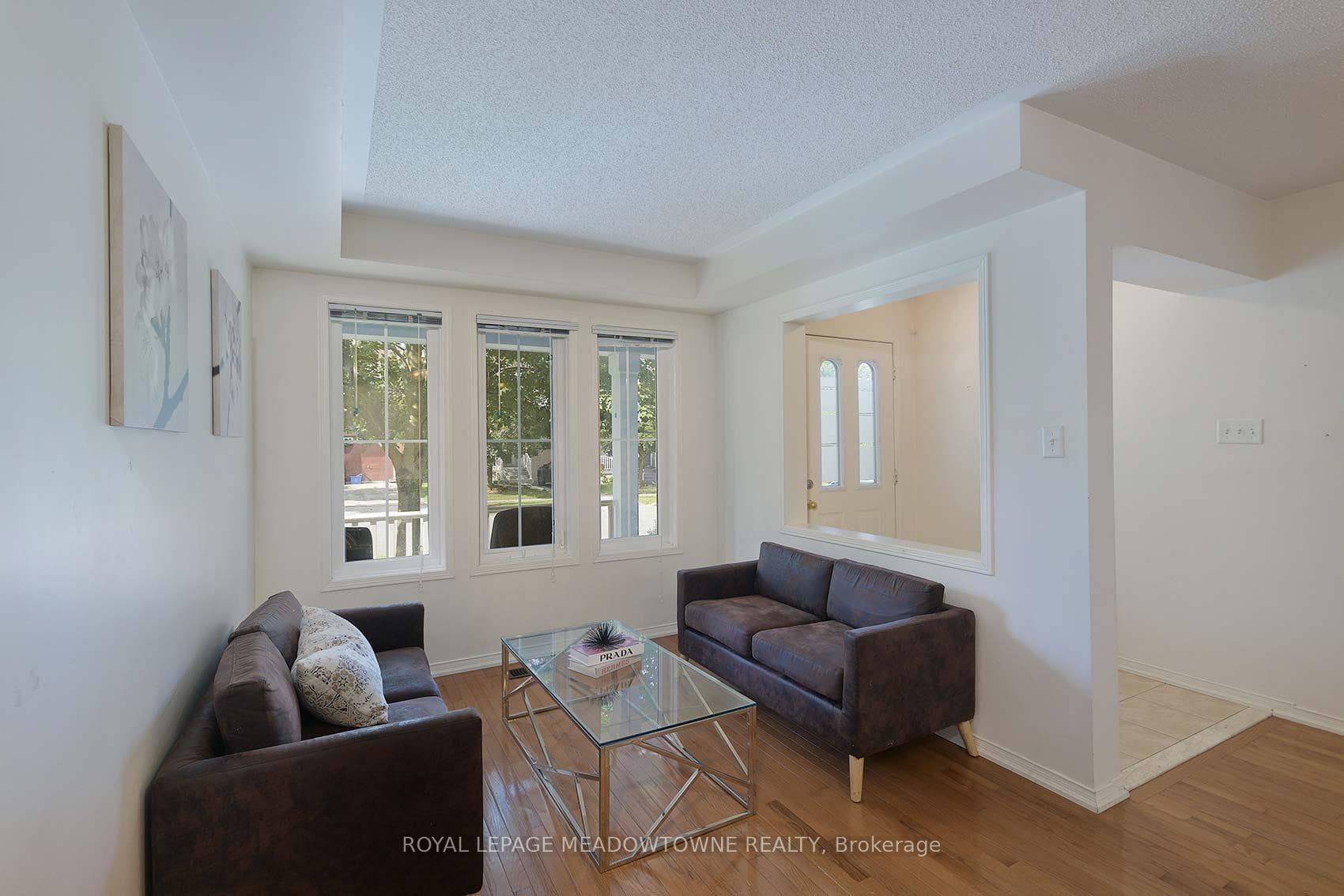 28 Norland Circle photo 16