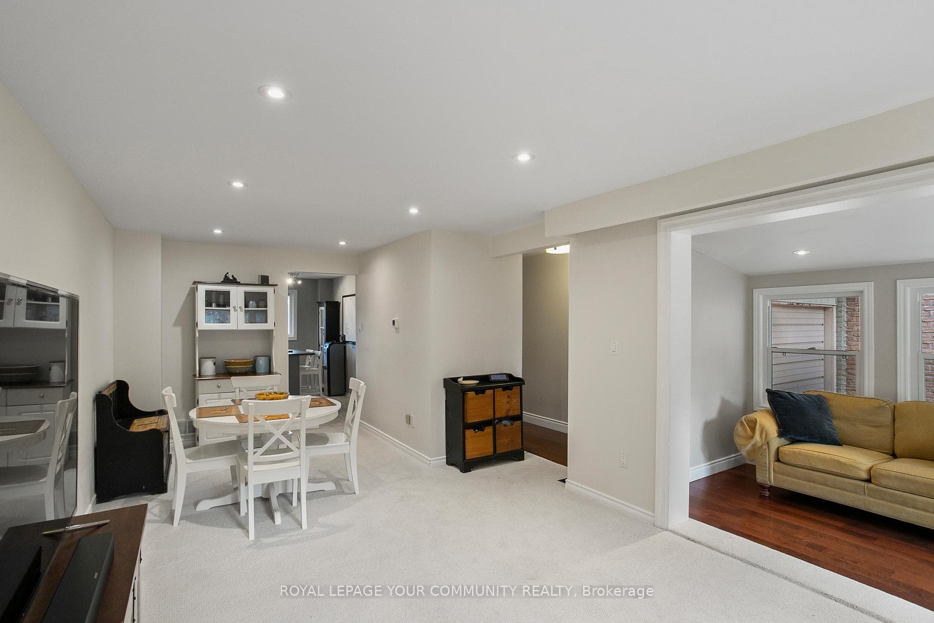 27 St Andrews Court photo 13