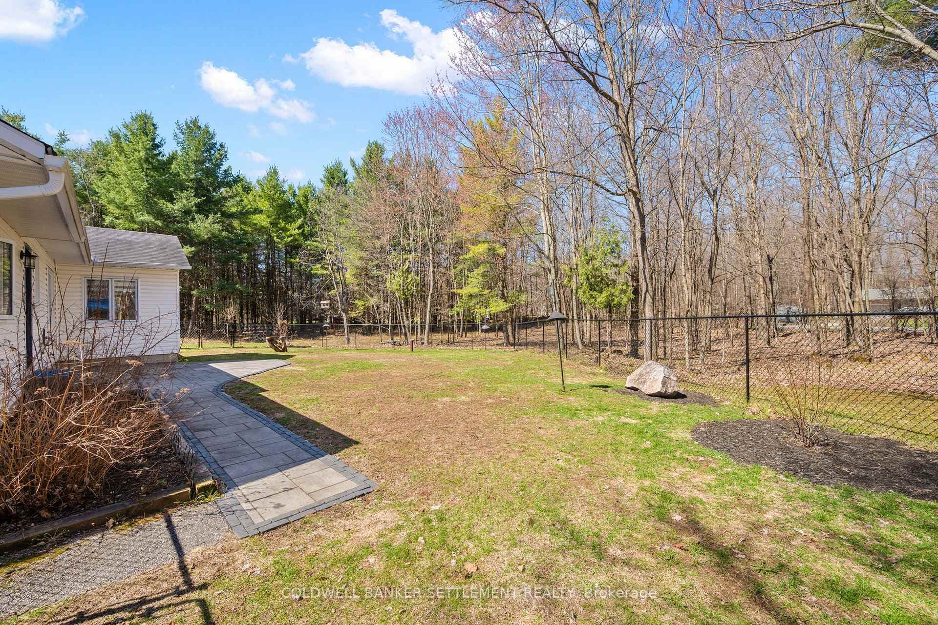 355 Otty Way photo 33