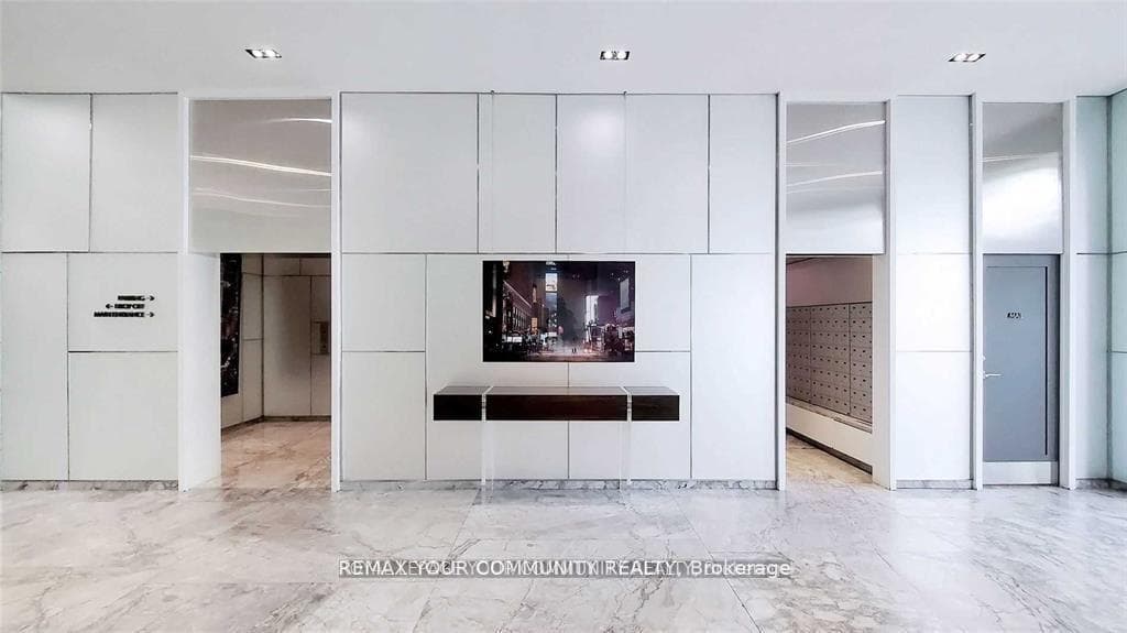57 St Joseph Street Unit 2011 photo 7