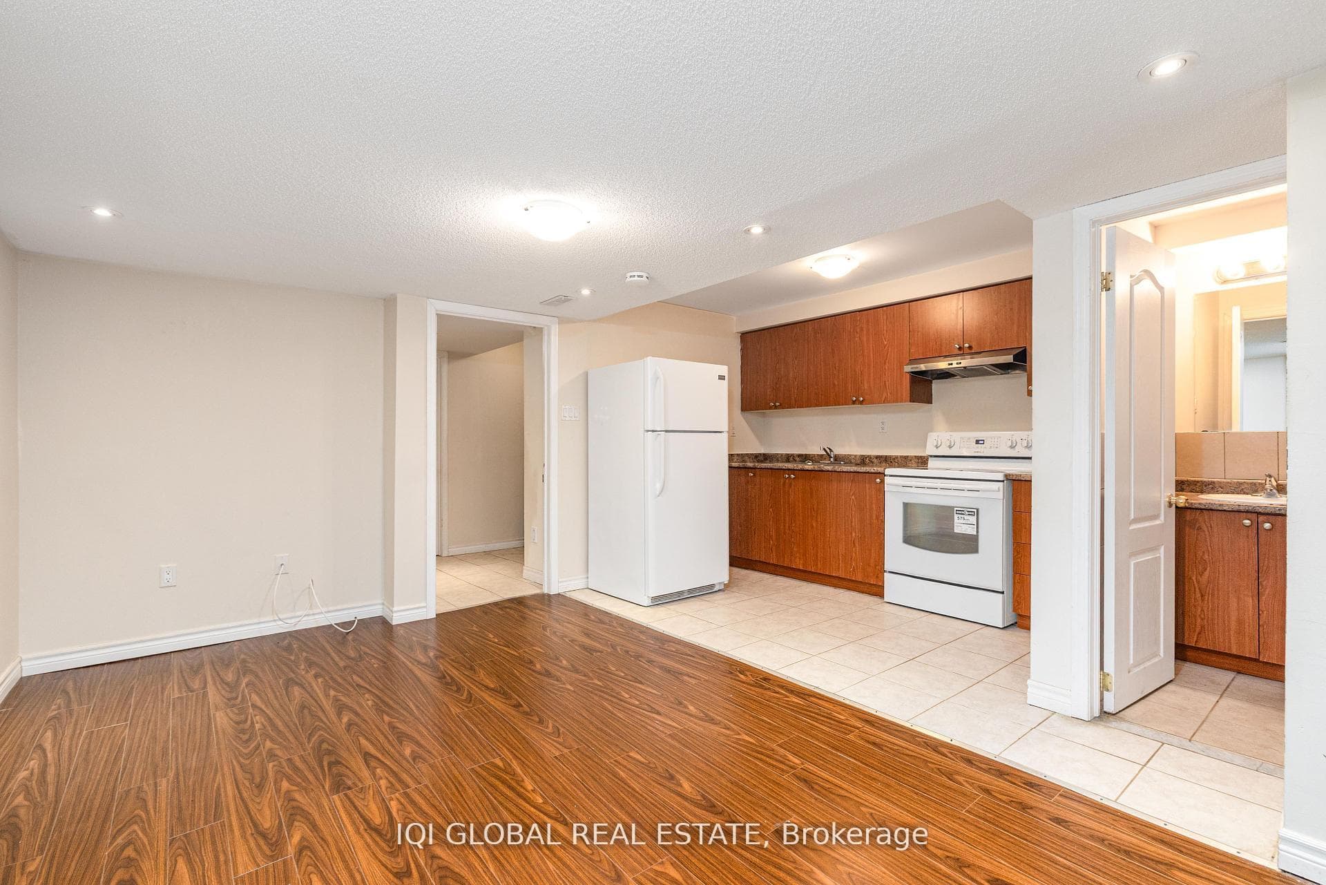 7493 Saint Barbara Boulevard photo 30