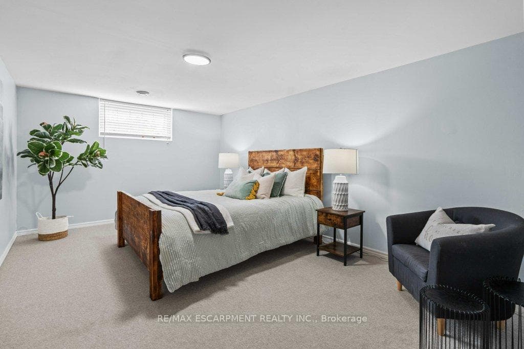 Fourth bedroom!
