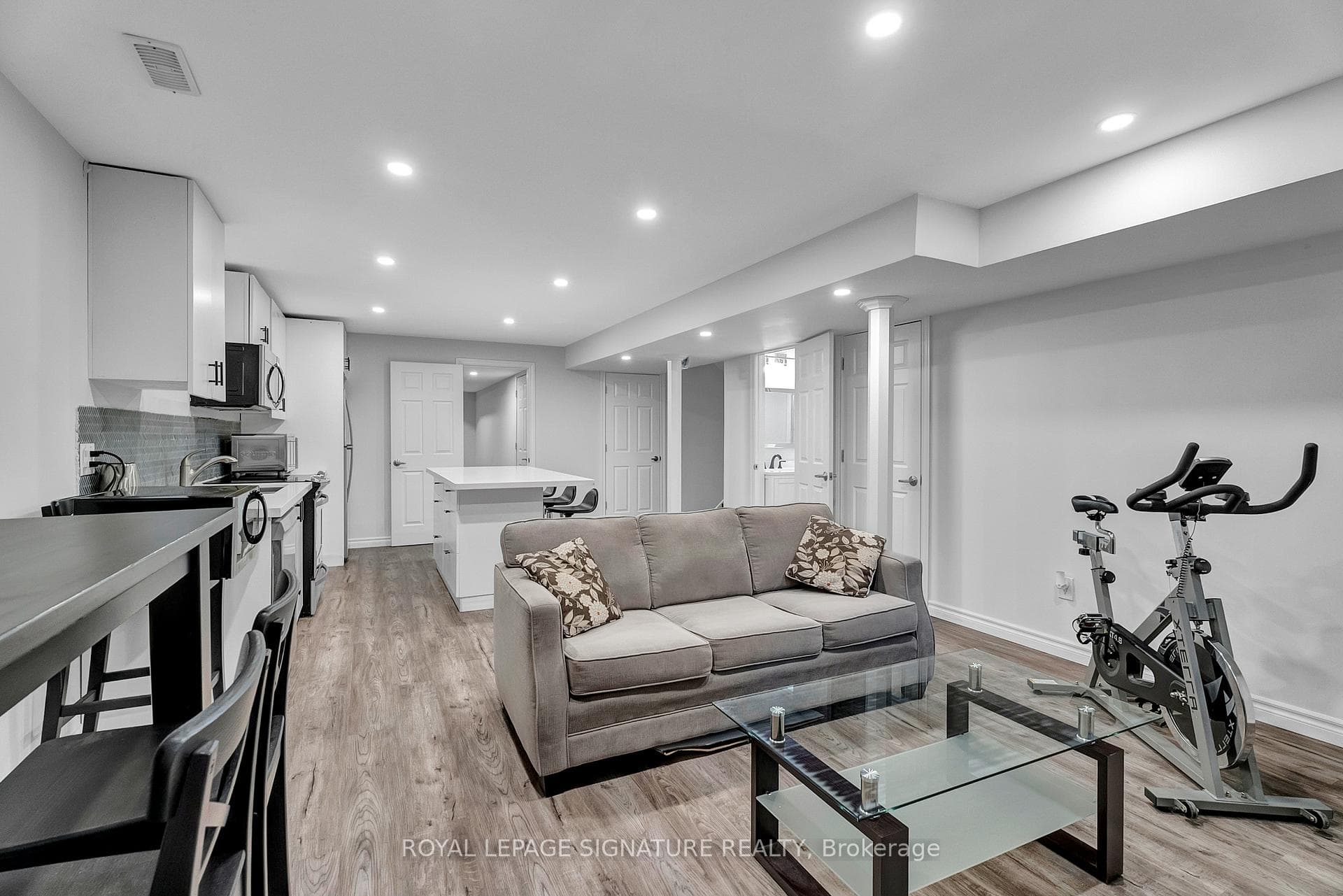 27 Tabb Avenue photo 31