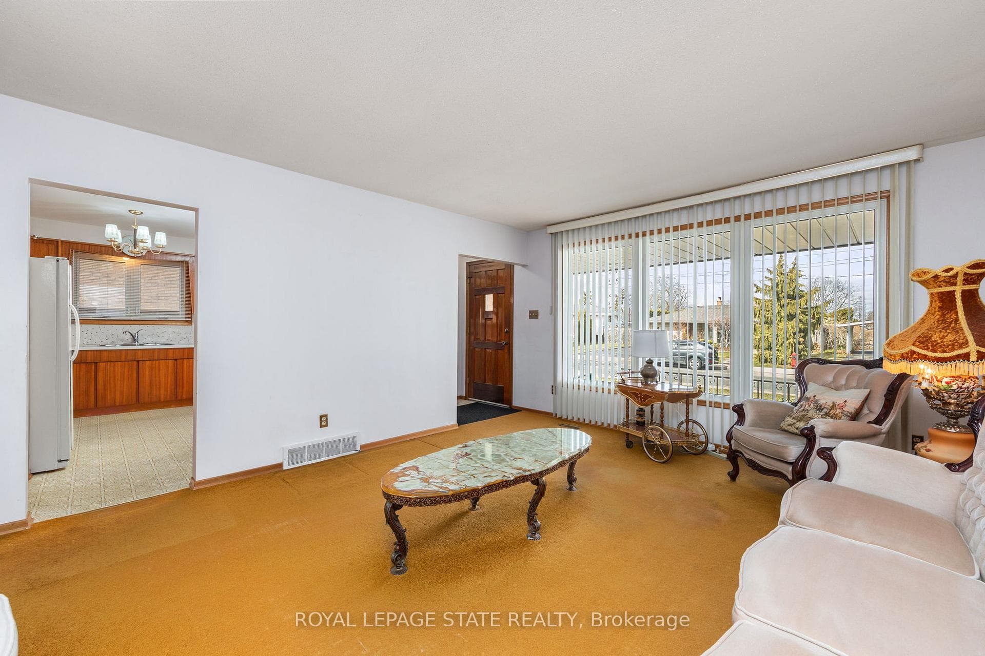 33 Orlanda Road photo 5