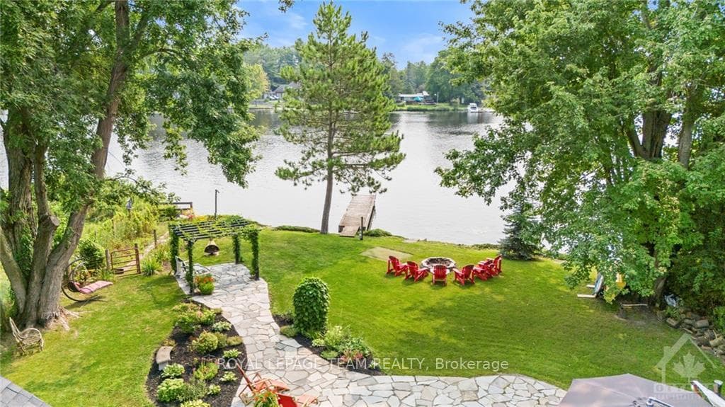 7009 RIDEAU VALLEY Drive photo 25