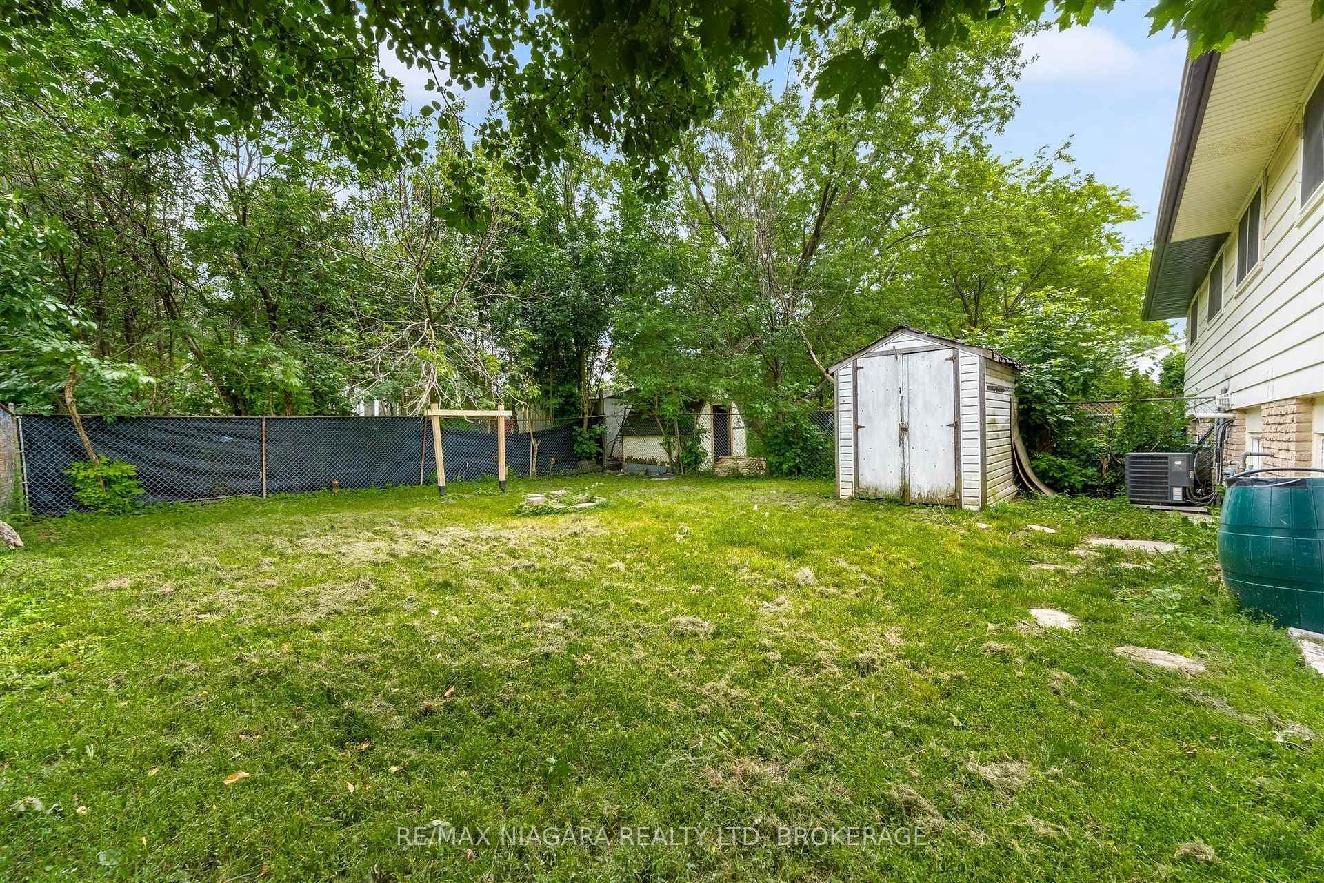 2 BALDWIN Crescent photo 29