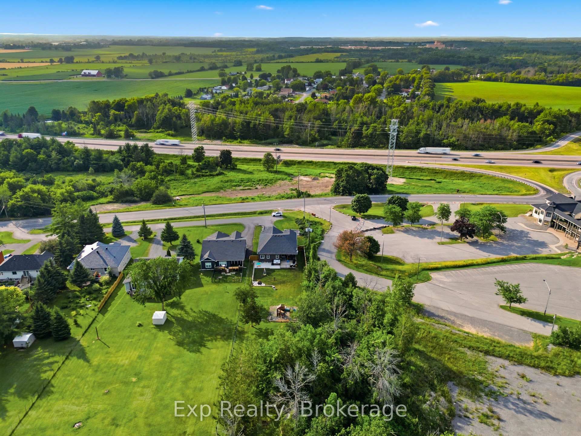 818 Palace Road photo 46