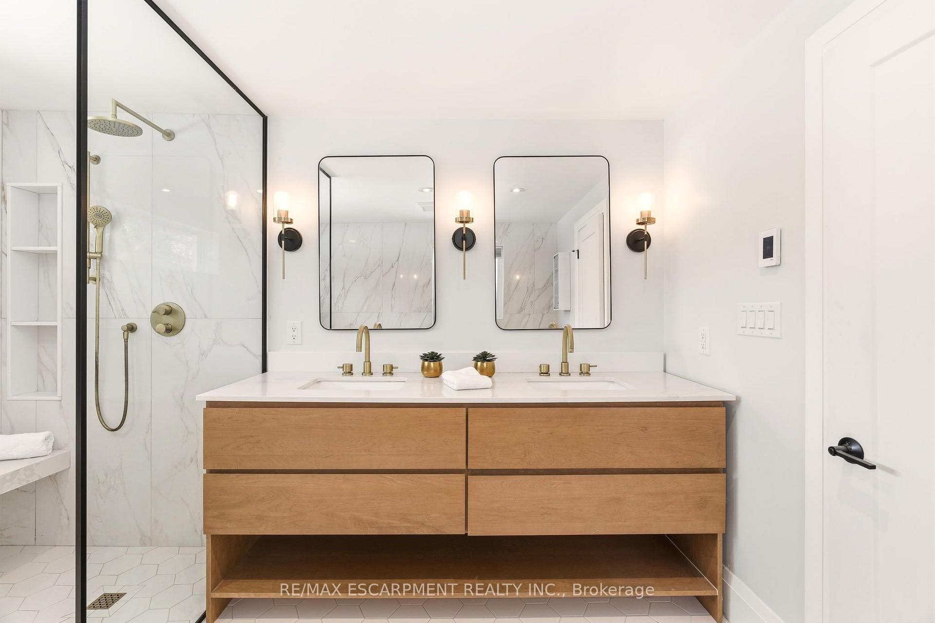 22 Rosebough Street photo 20