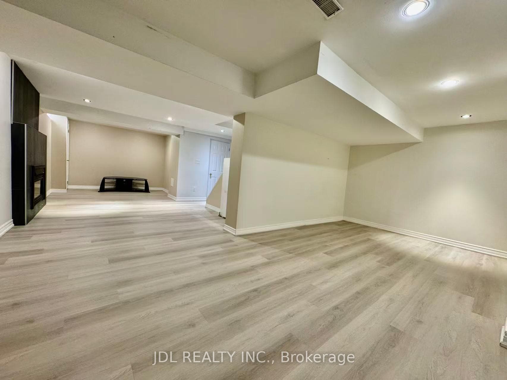 18 Findhorn Crescent photo 22