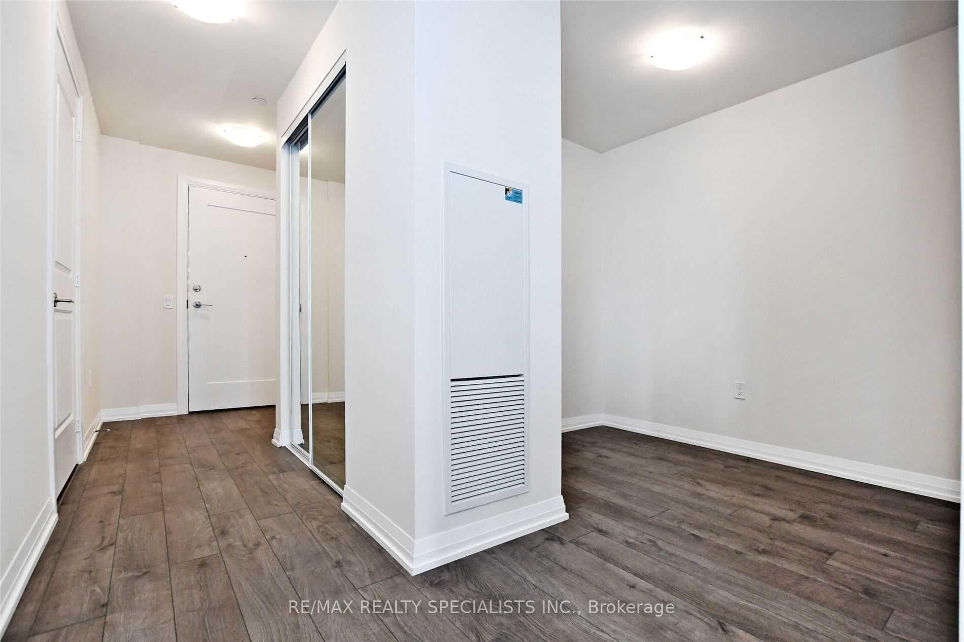 35 Watergarden Drive Unit 3214 photo 15