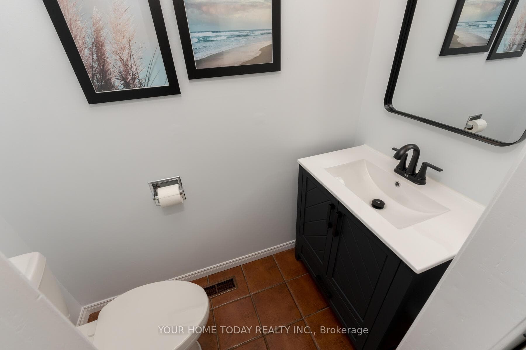 3 Regan Crescent photo 24