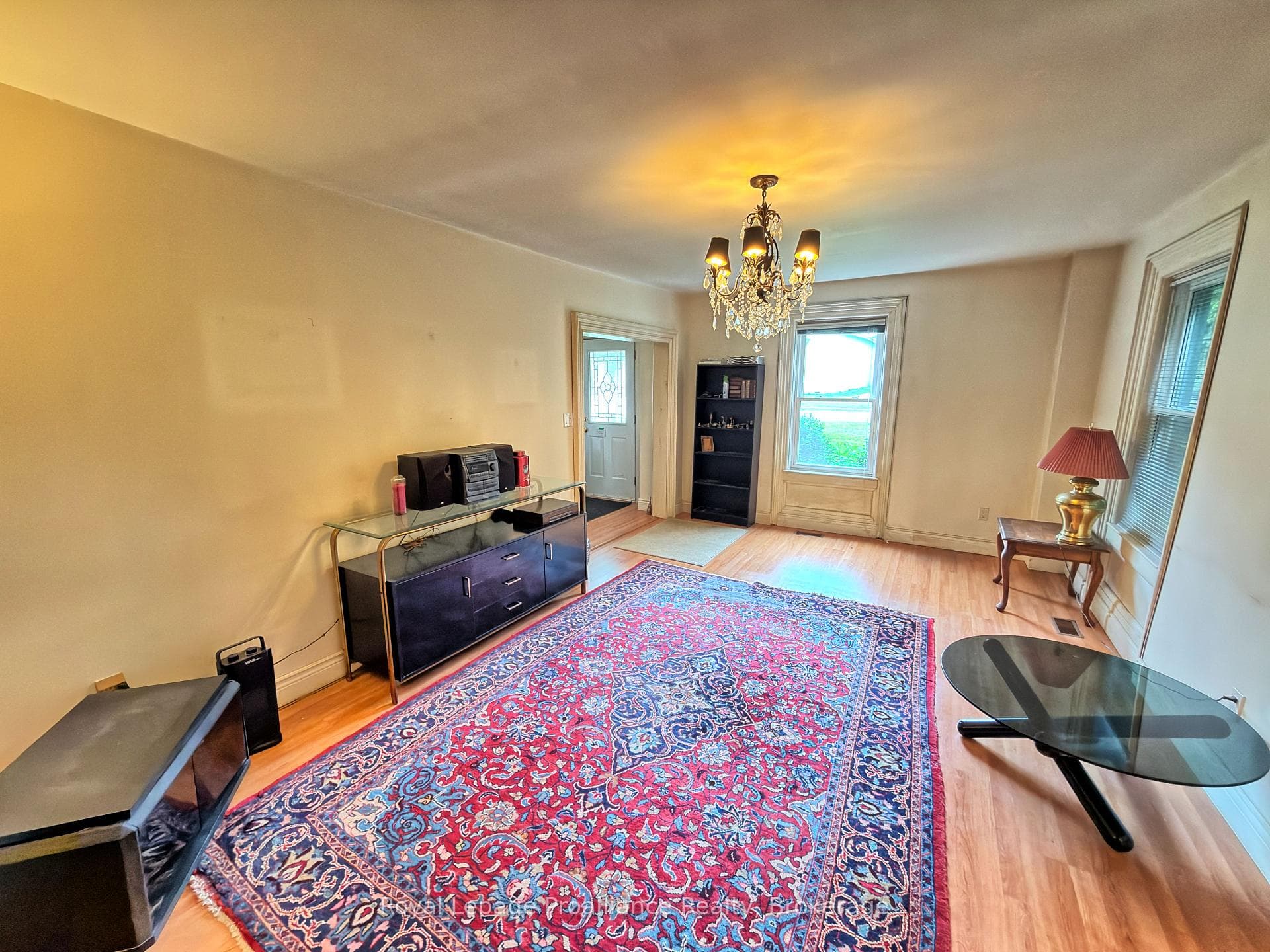 VIEW OF LIVING ROOM