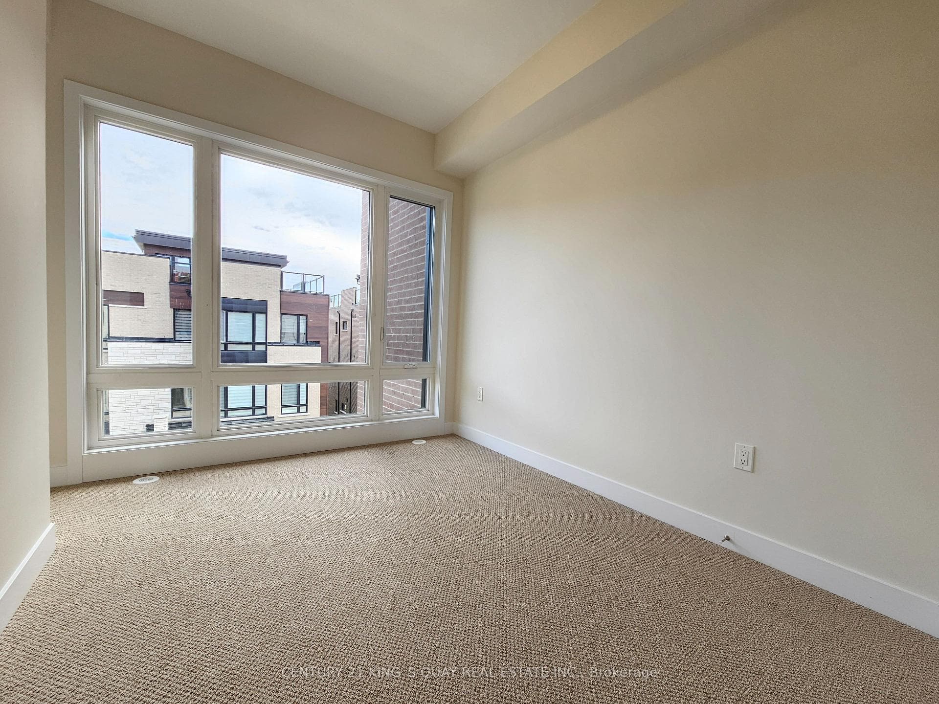118 Credit Lane photo 10