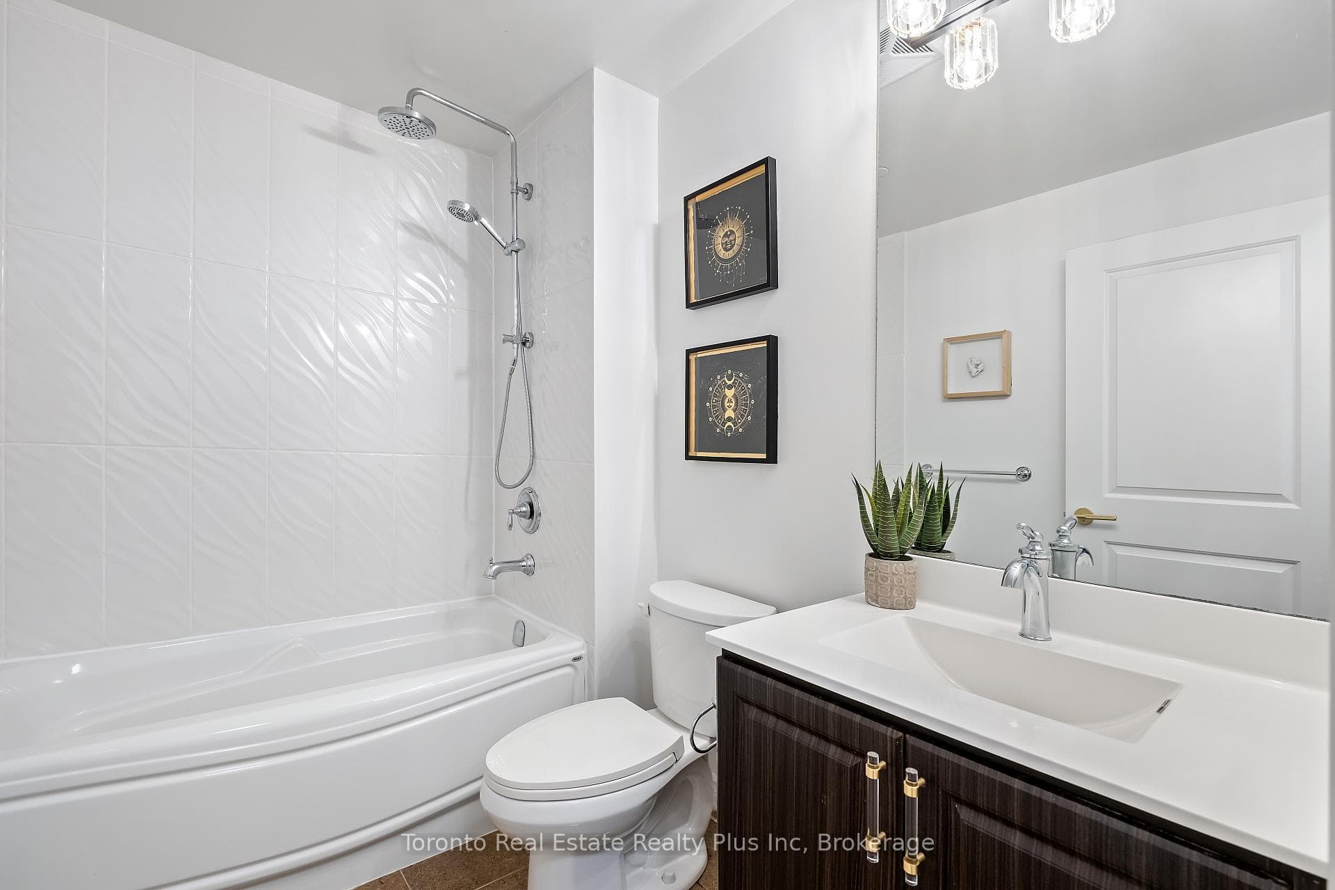 99 South Town Centre Boulevard Unit 711 photo 24