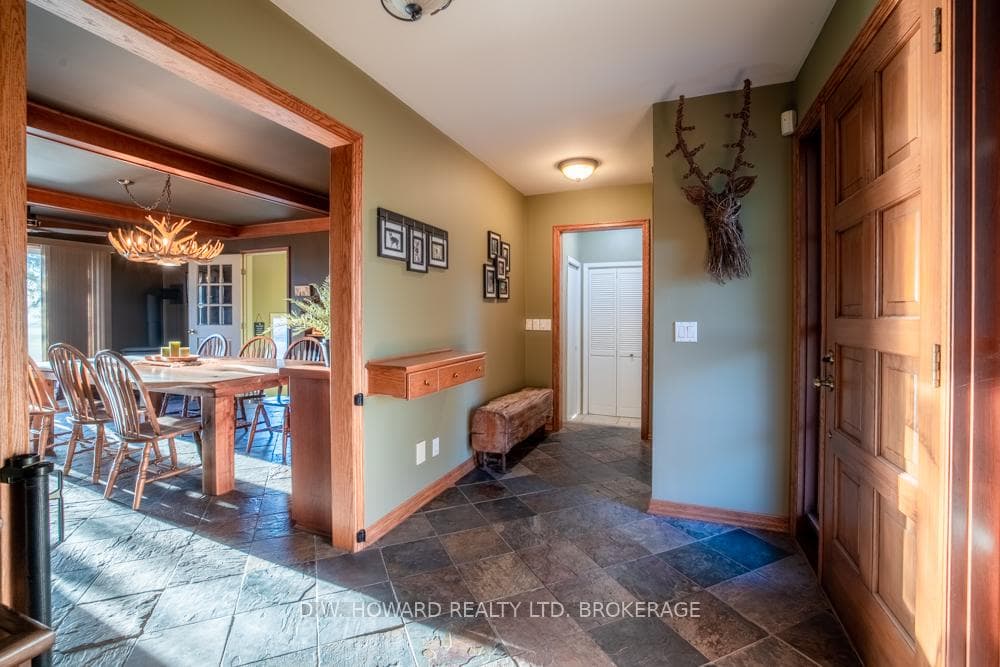 2264 Shisler Road photo 6