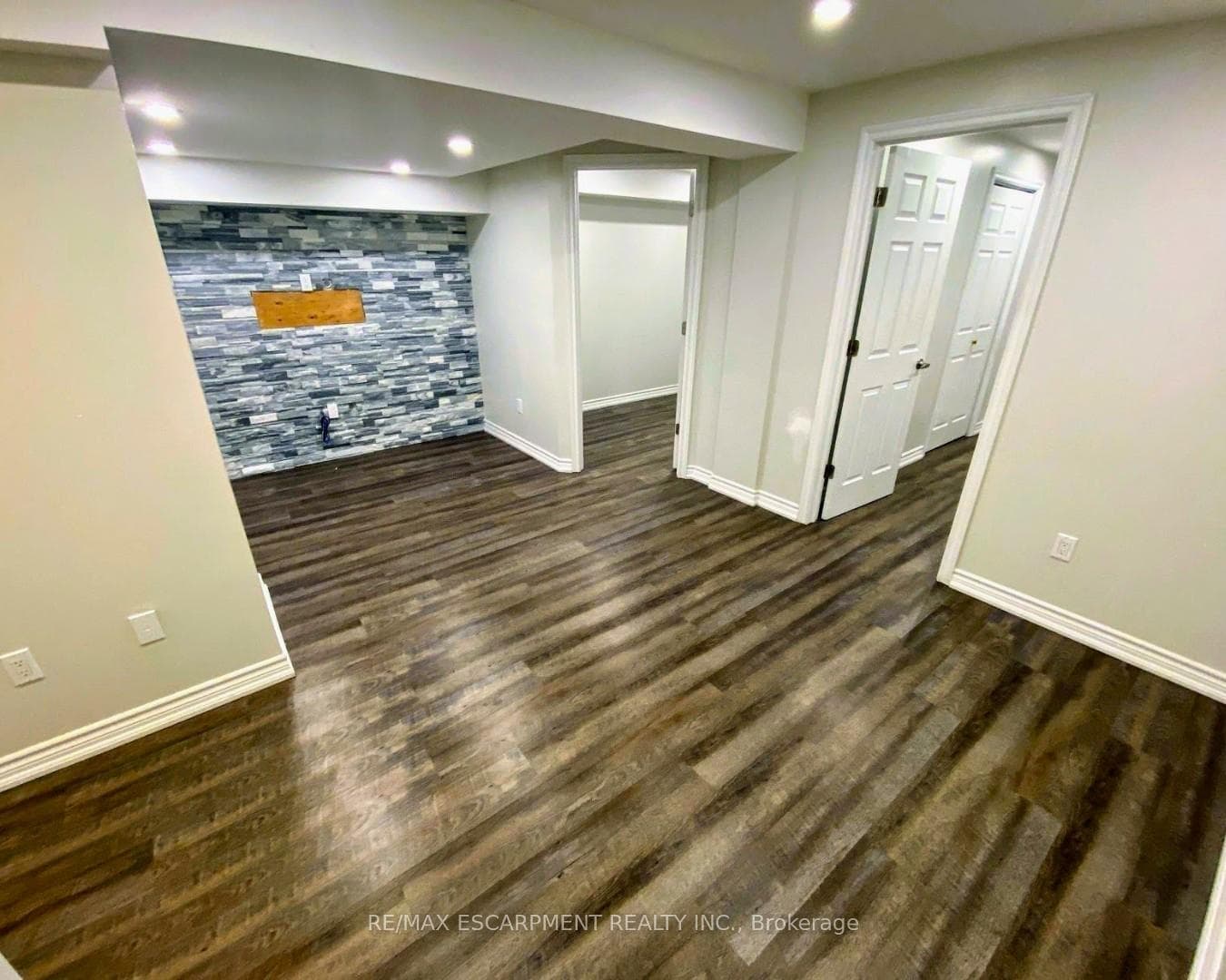 3824 Milkwood Crescent photo 24