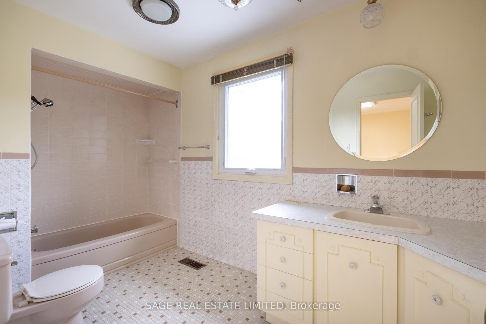 234 York Mills Road photo 35