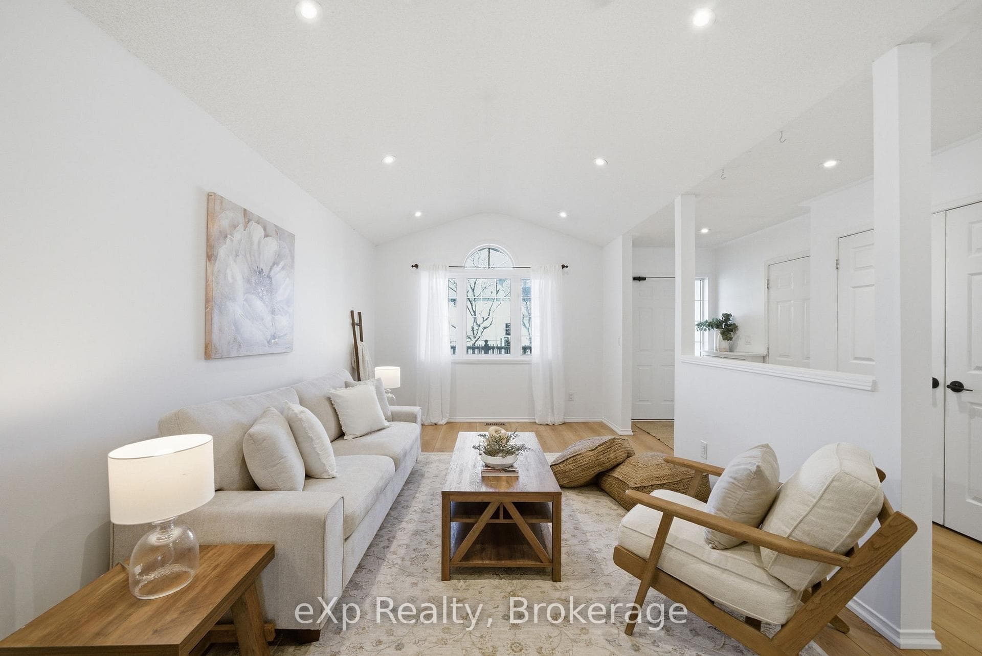 87 Jarvis Drive photo 8