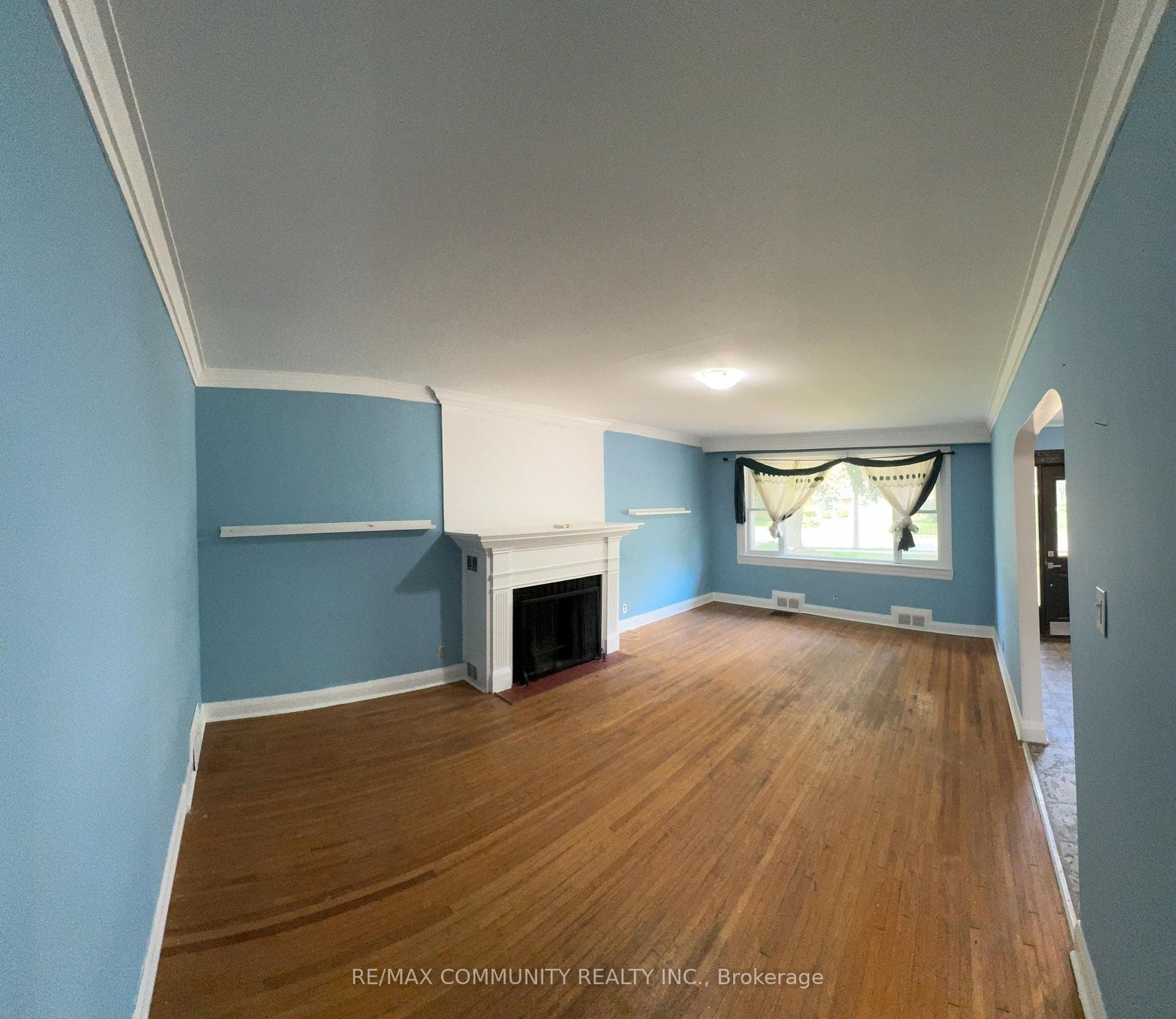 250 Macdonald Avenue photo 3