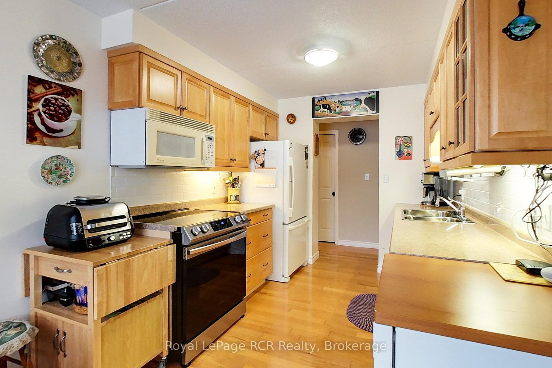 536 11th Avenue Unit 102 photo 21