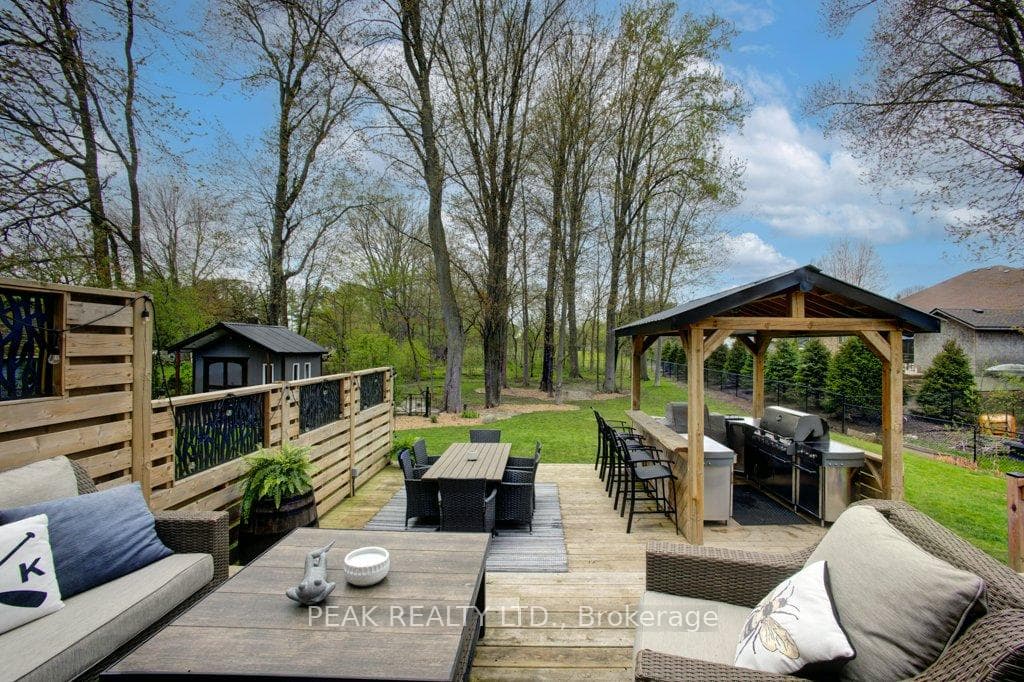 76 Kennedy Road photo 45