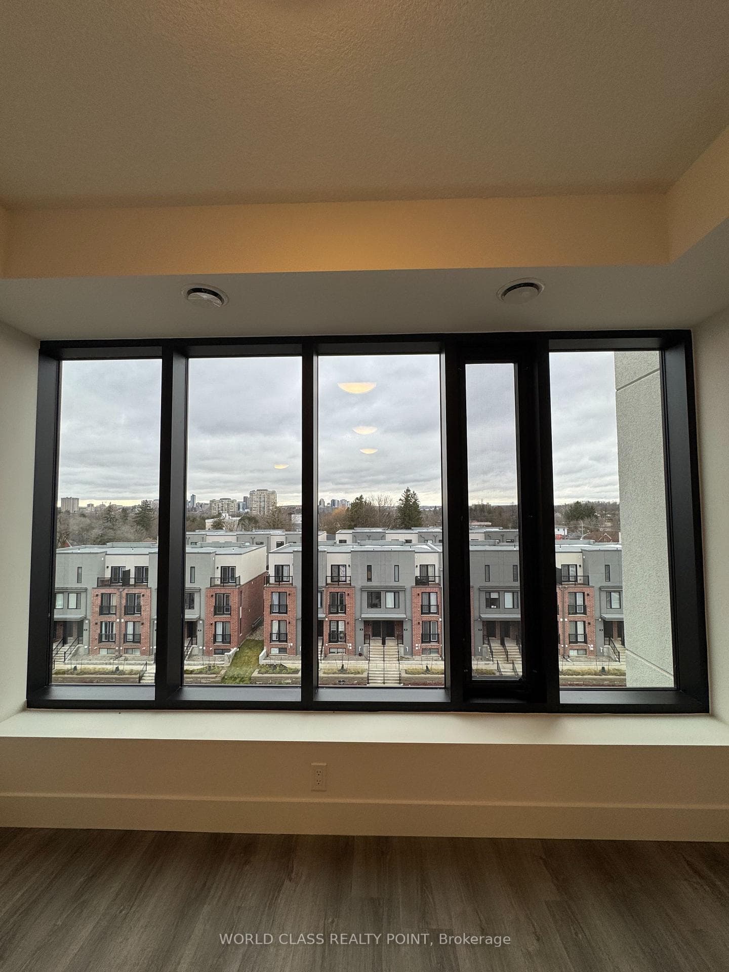 107 Roger Street Unit 609 photo 24