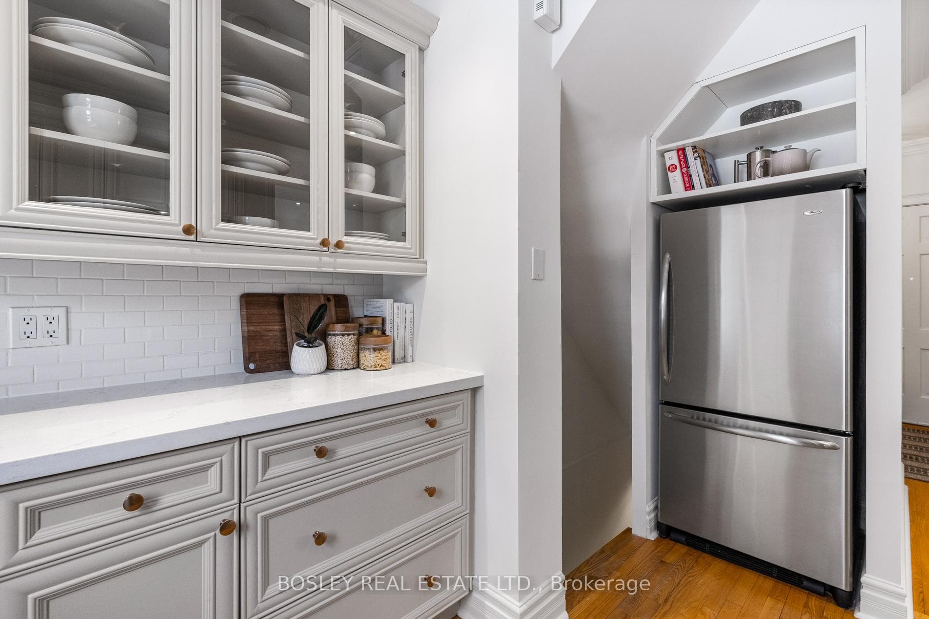 224 Roselawn Avenue photo 10