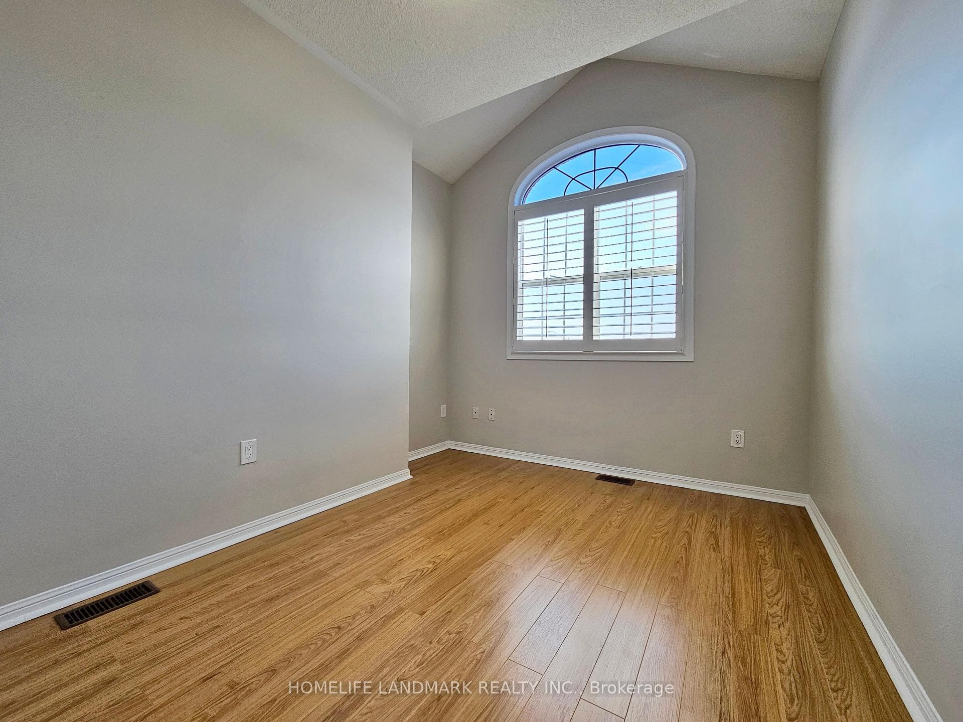 1310 Galesway Boulevard photo 15