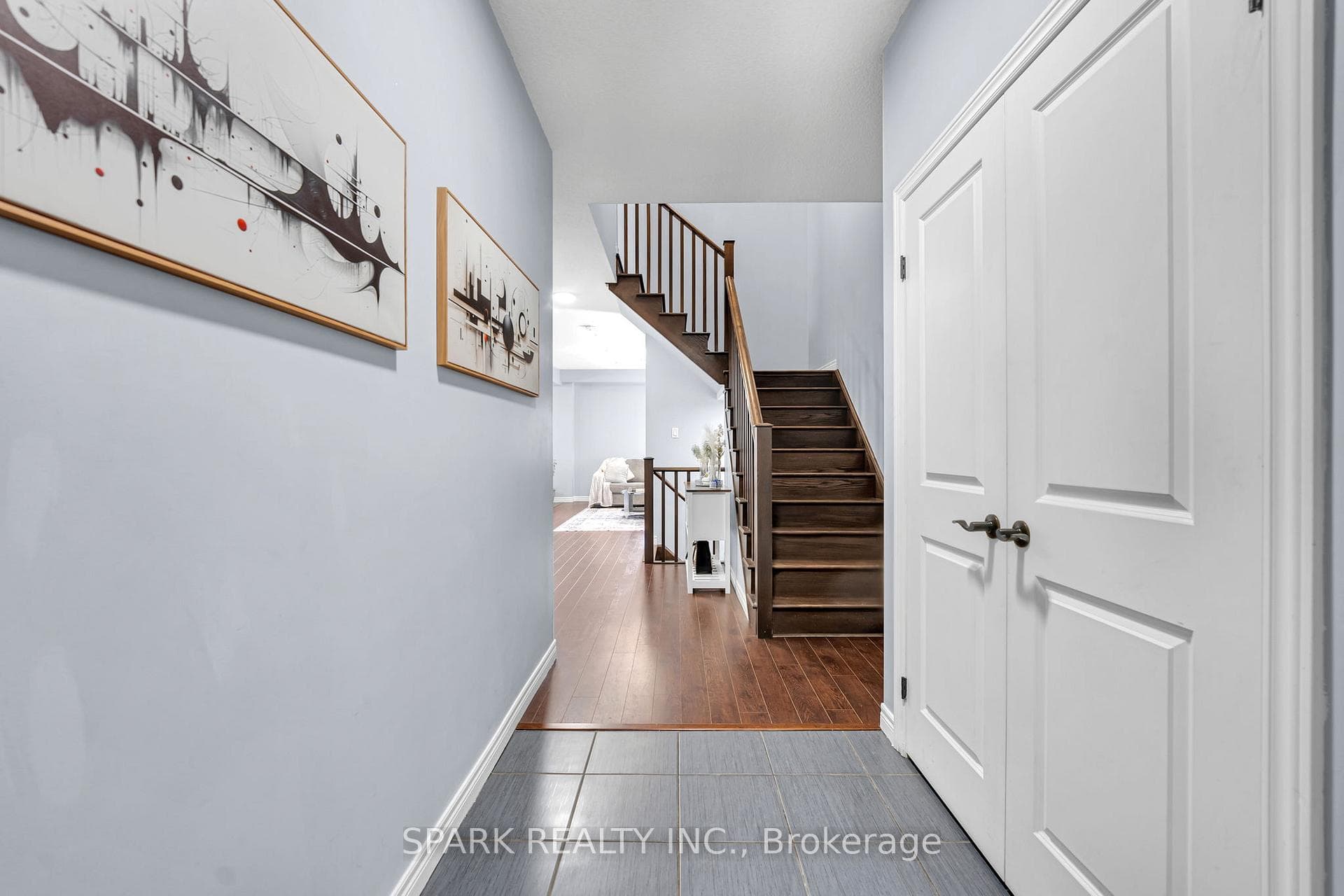 4 Cutts Crescent photo 4