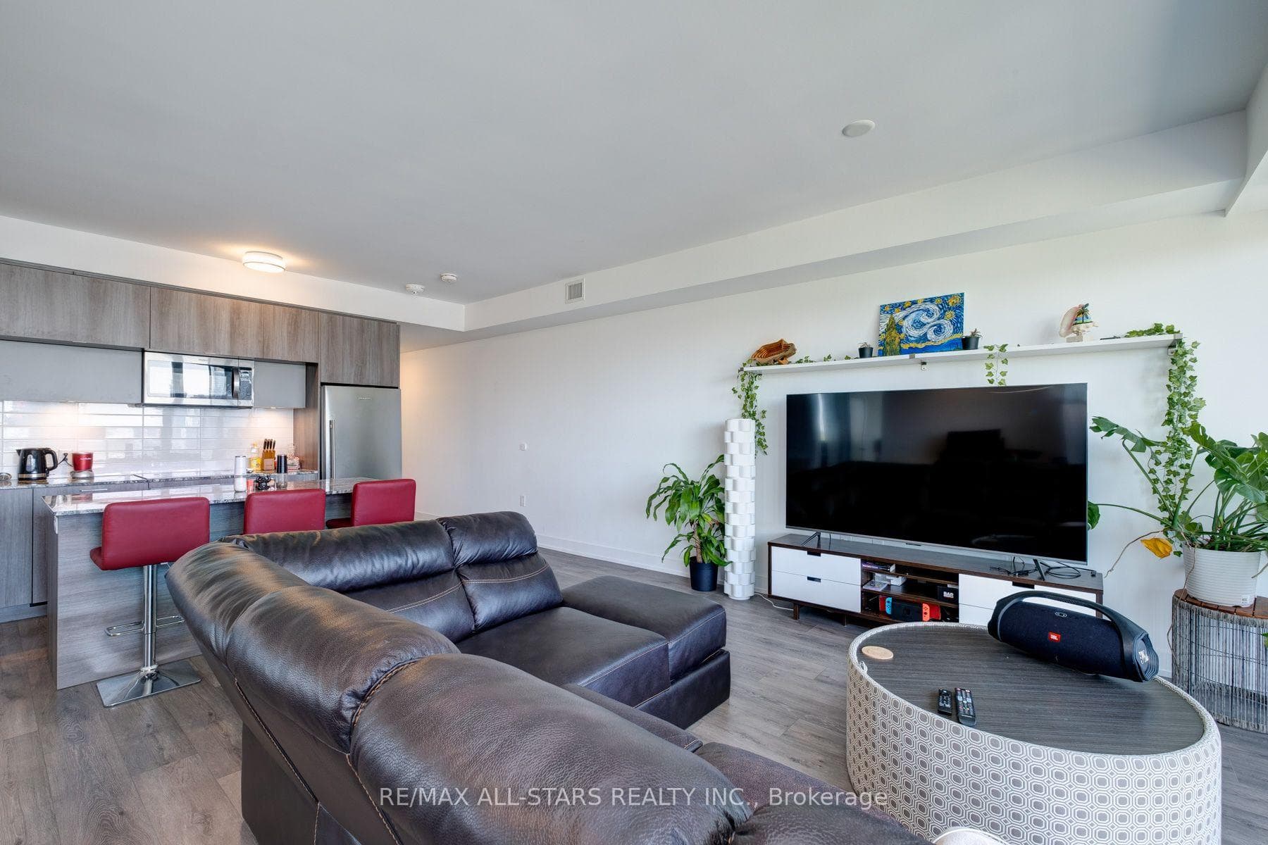 575 Bloor Street Unit 2302 photo 10