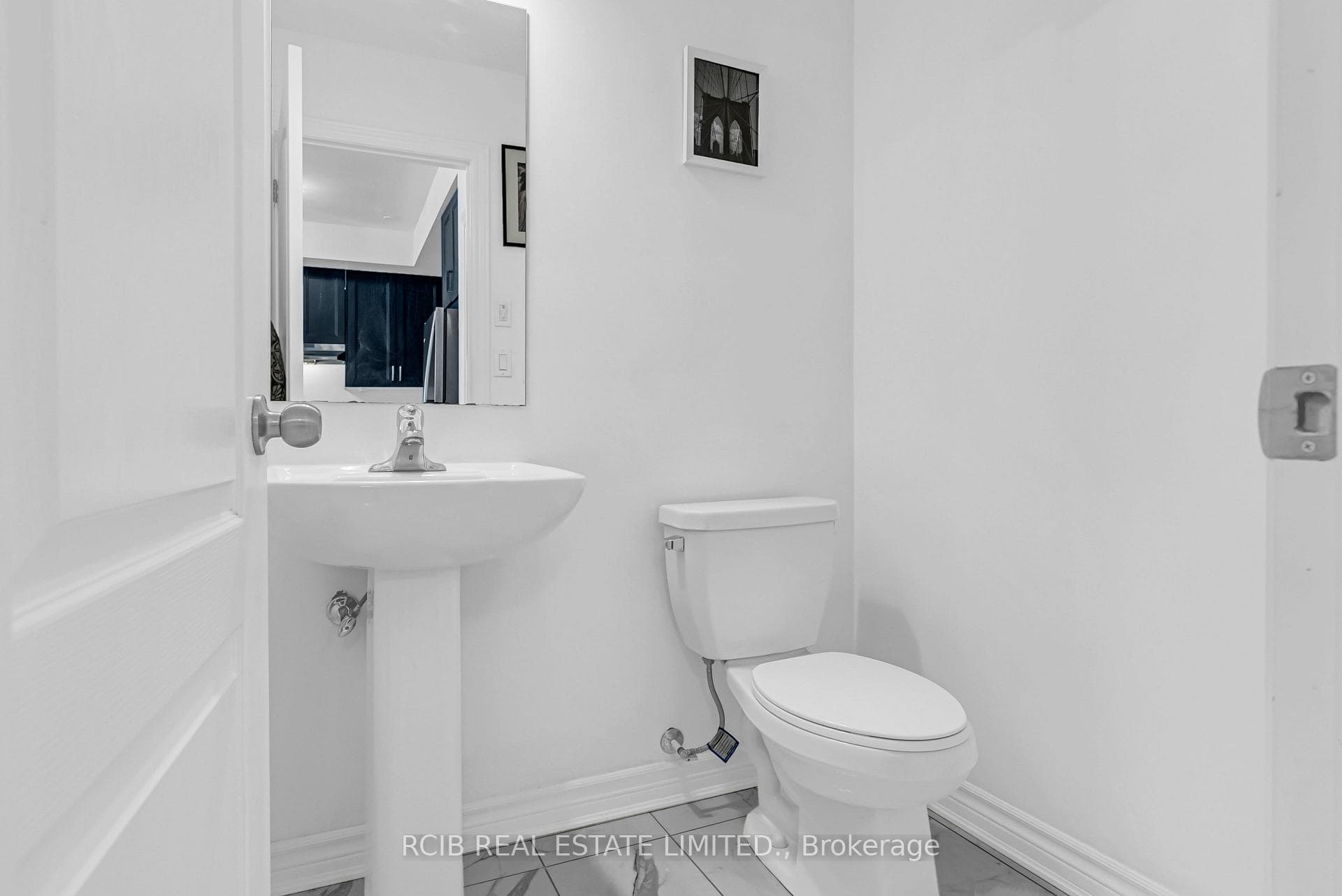 7 Tiveron Avenue photo 26