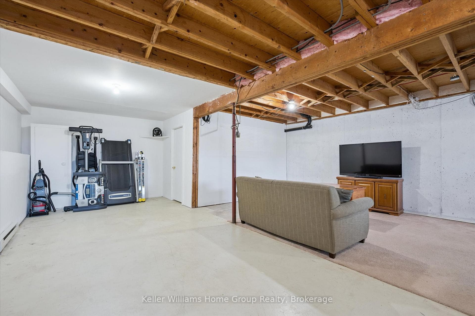 230 Gordon Street photo 34