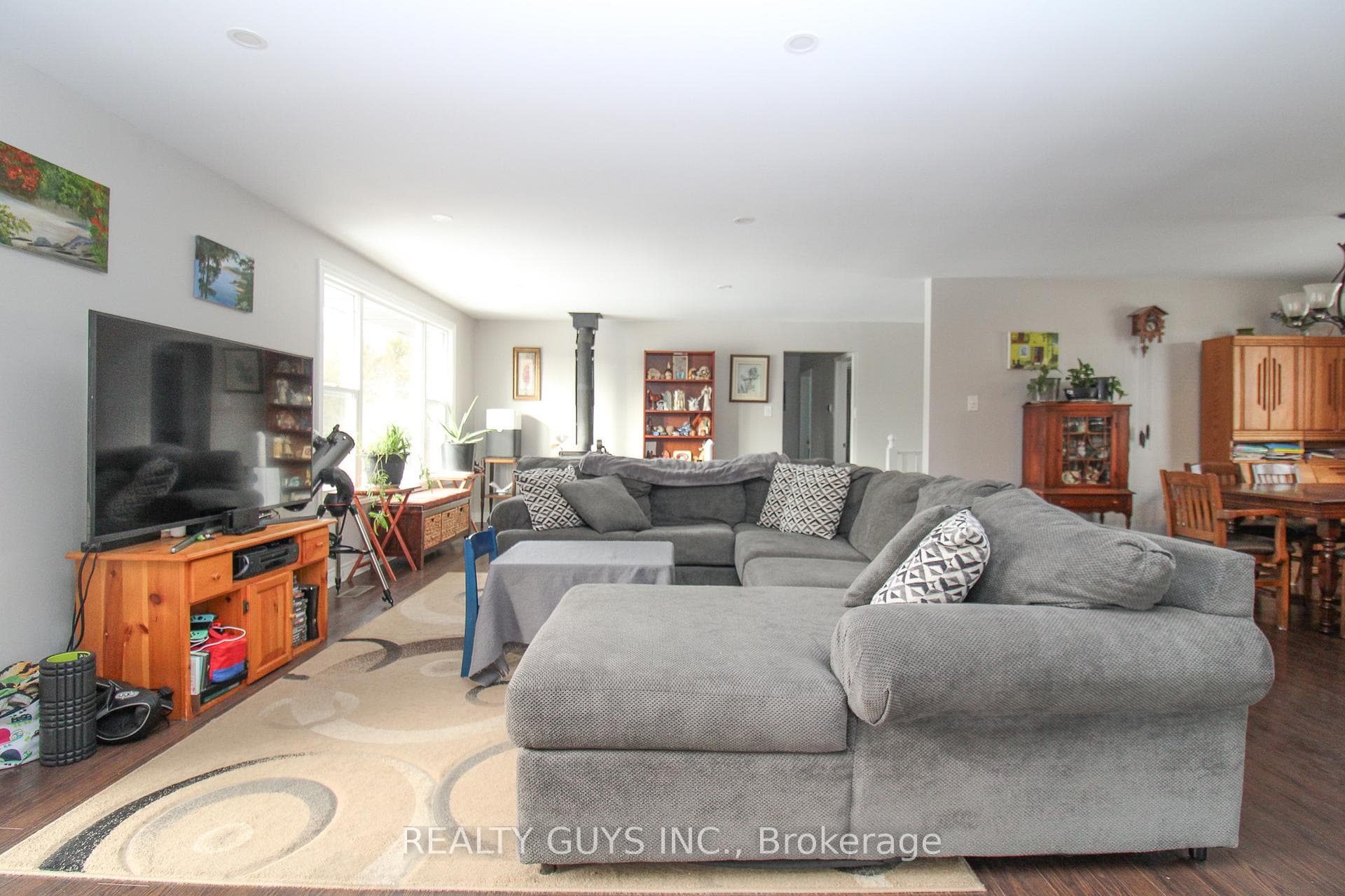 316 Douglas Road photo 28
