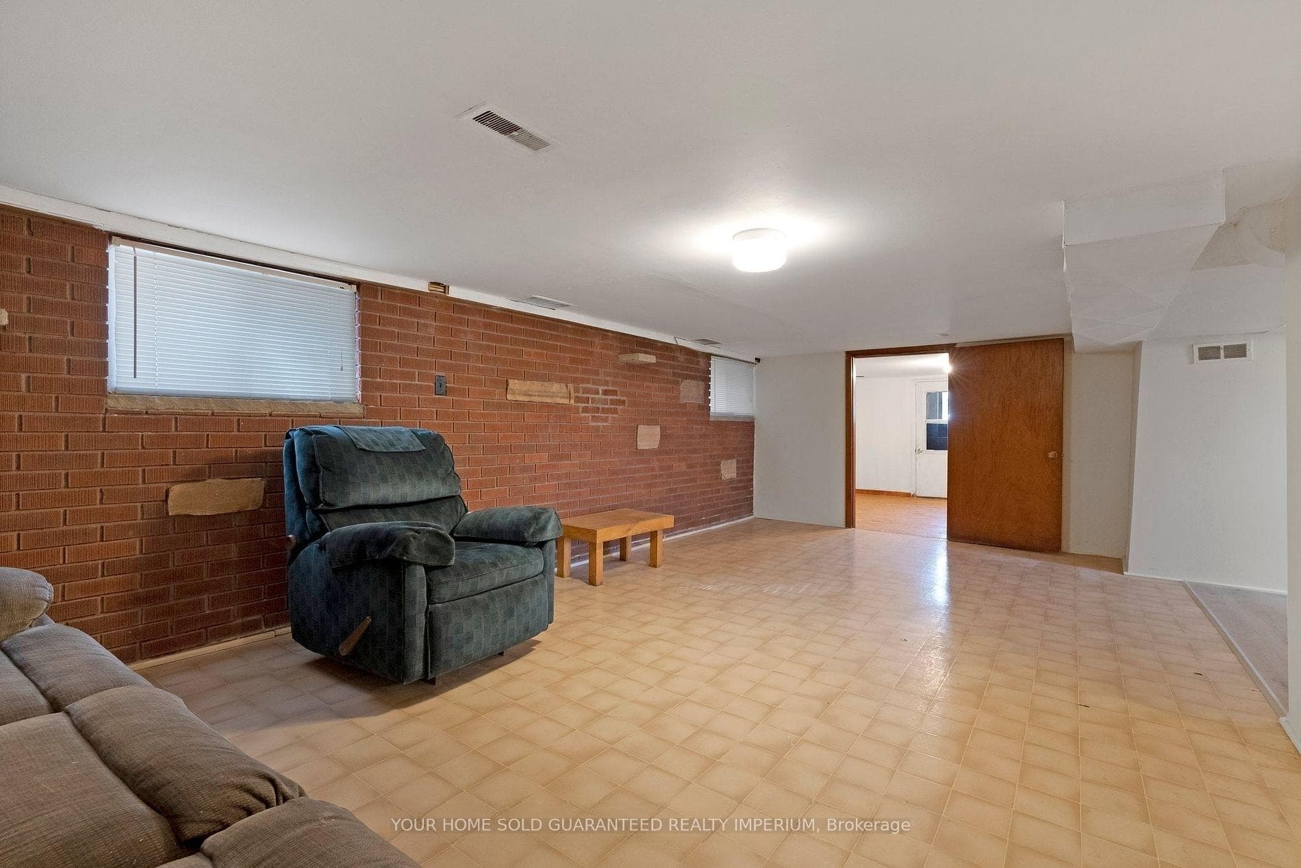 127 Nassau Street photo 12