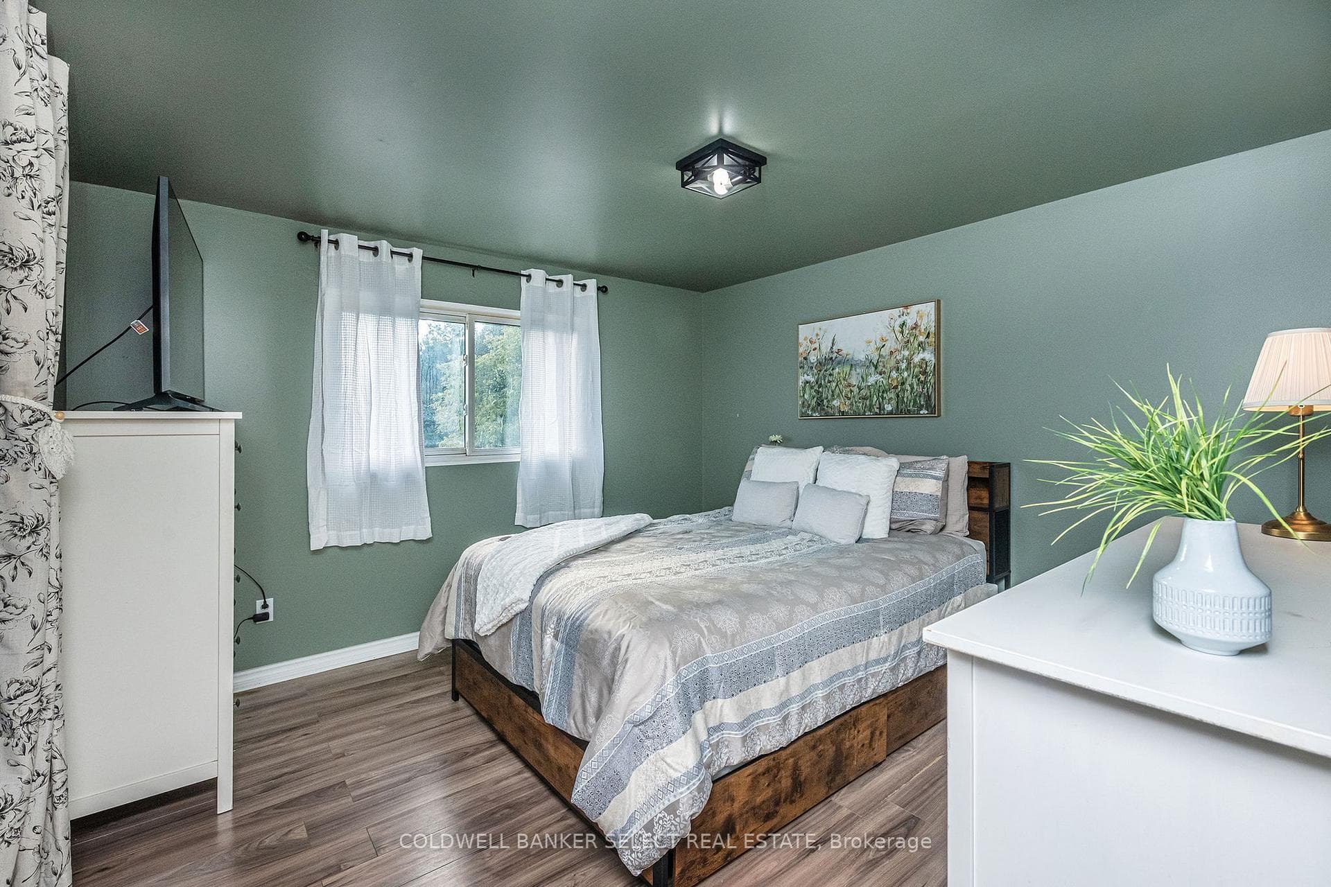 243 Leavens Court photo 12