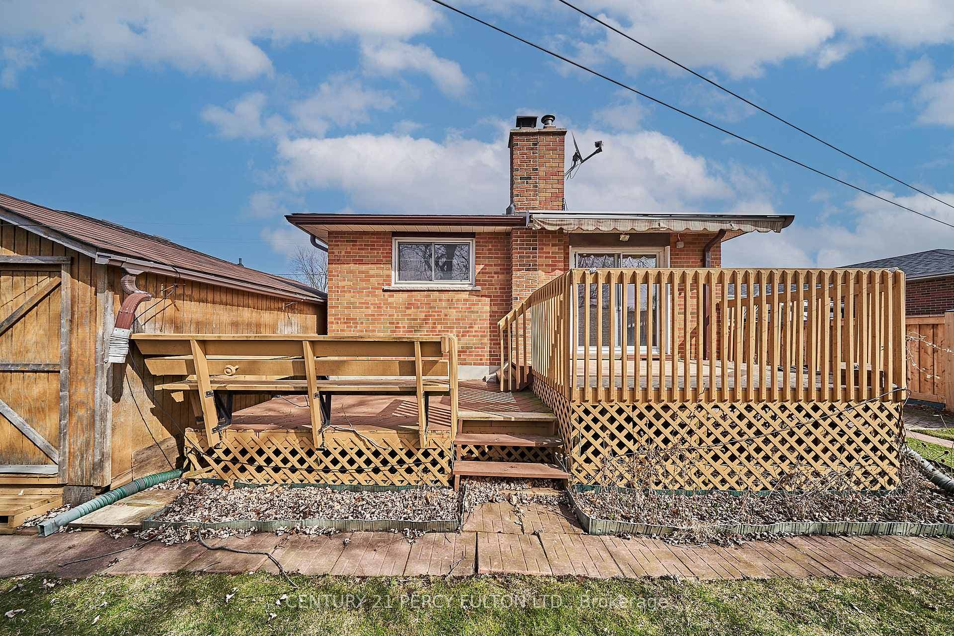 142 Athabasca Street photo 27