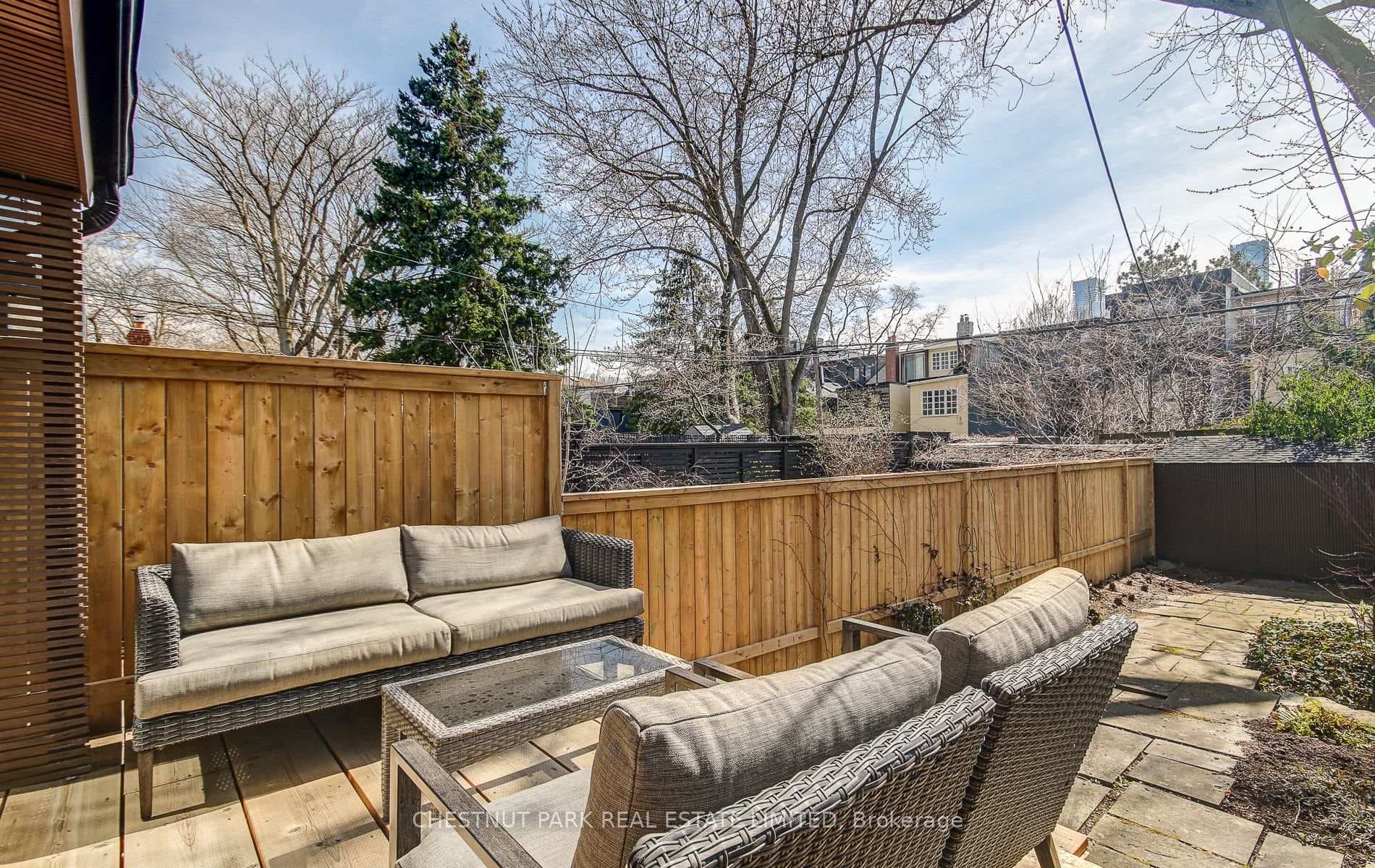 99 Marlborough Avenue photo 31
