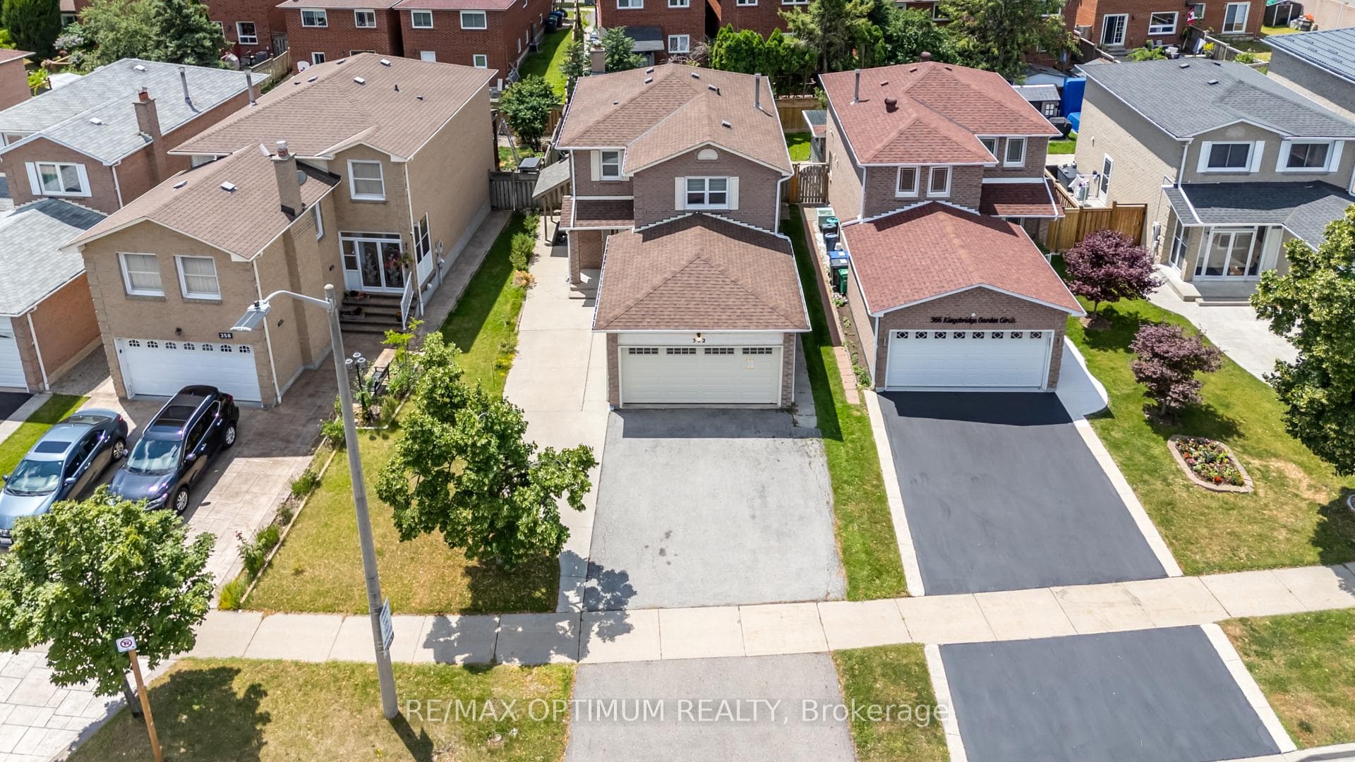 362 Kingsbridge Garden Circle photo 2
